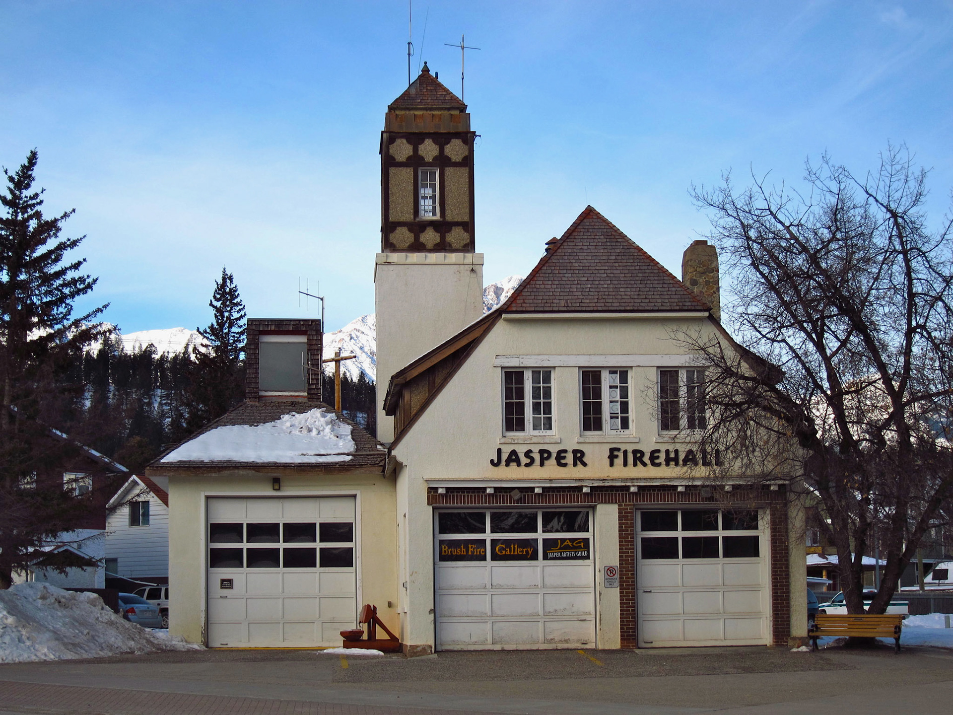 The beautiful Jasper Firehall with the mountains behind