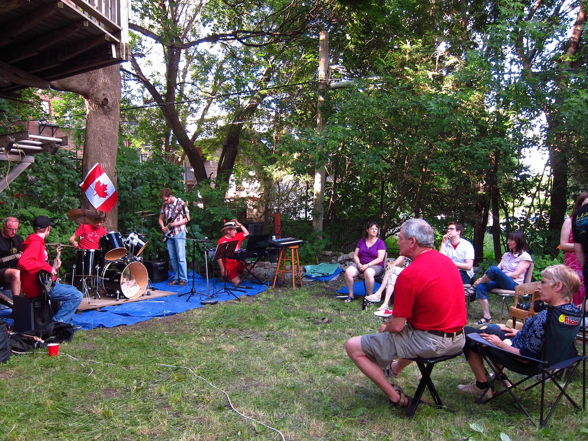 A beautiful Canada Day party complete with a music jam session