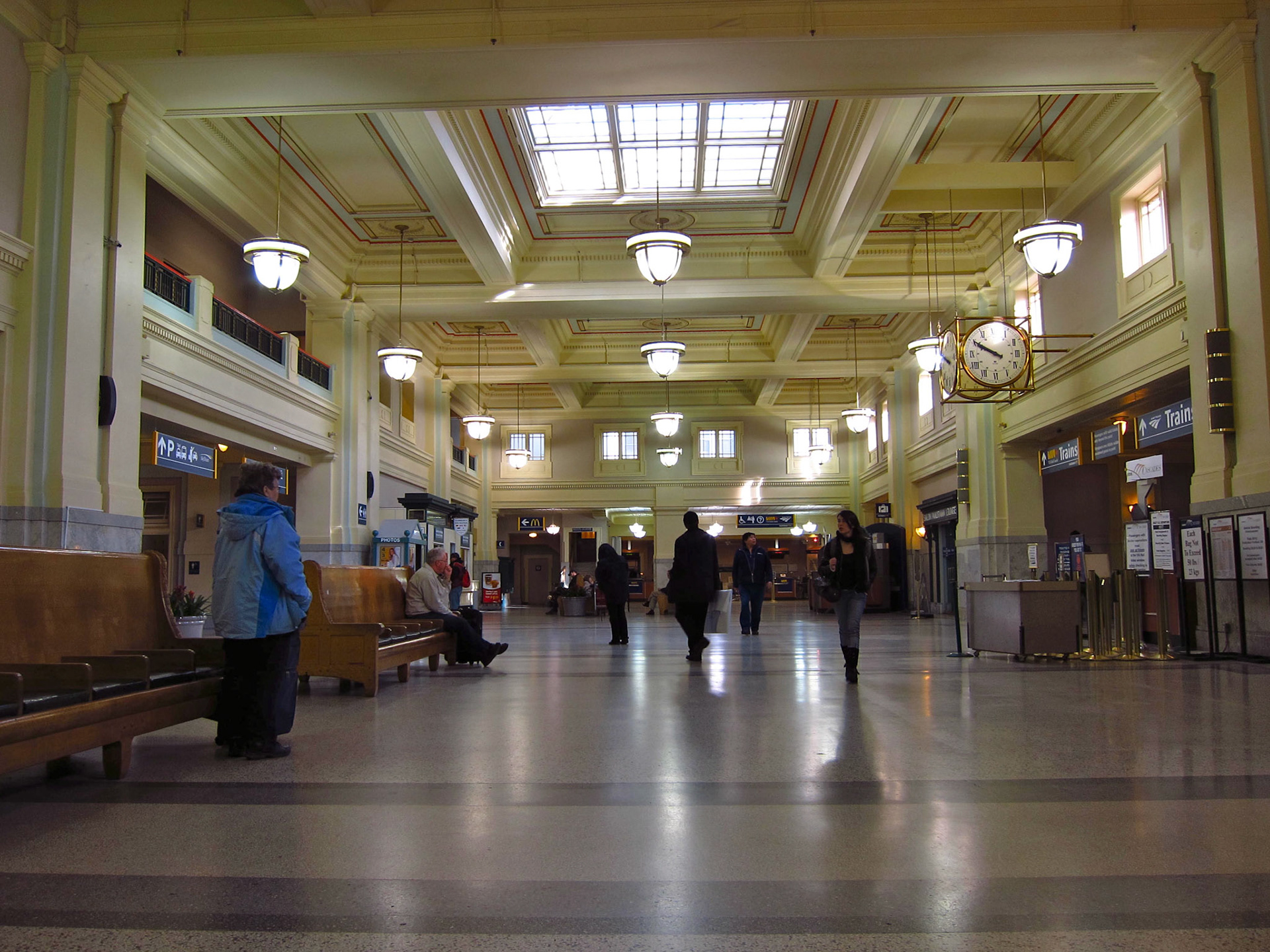 Pacific Central Station. Warning - the next set of photos I'll post will make you want to move out West... stay tuned!
