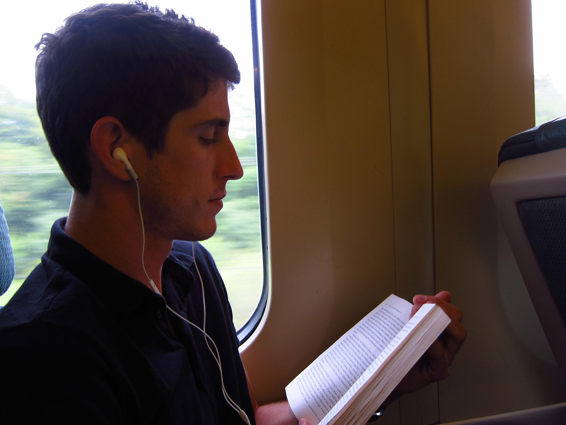 Kelly flew home to Calgary from Ottawa, and Chris and I enjoyed the long Via Rail journey from Ottawa to Toronto