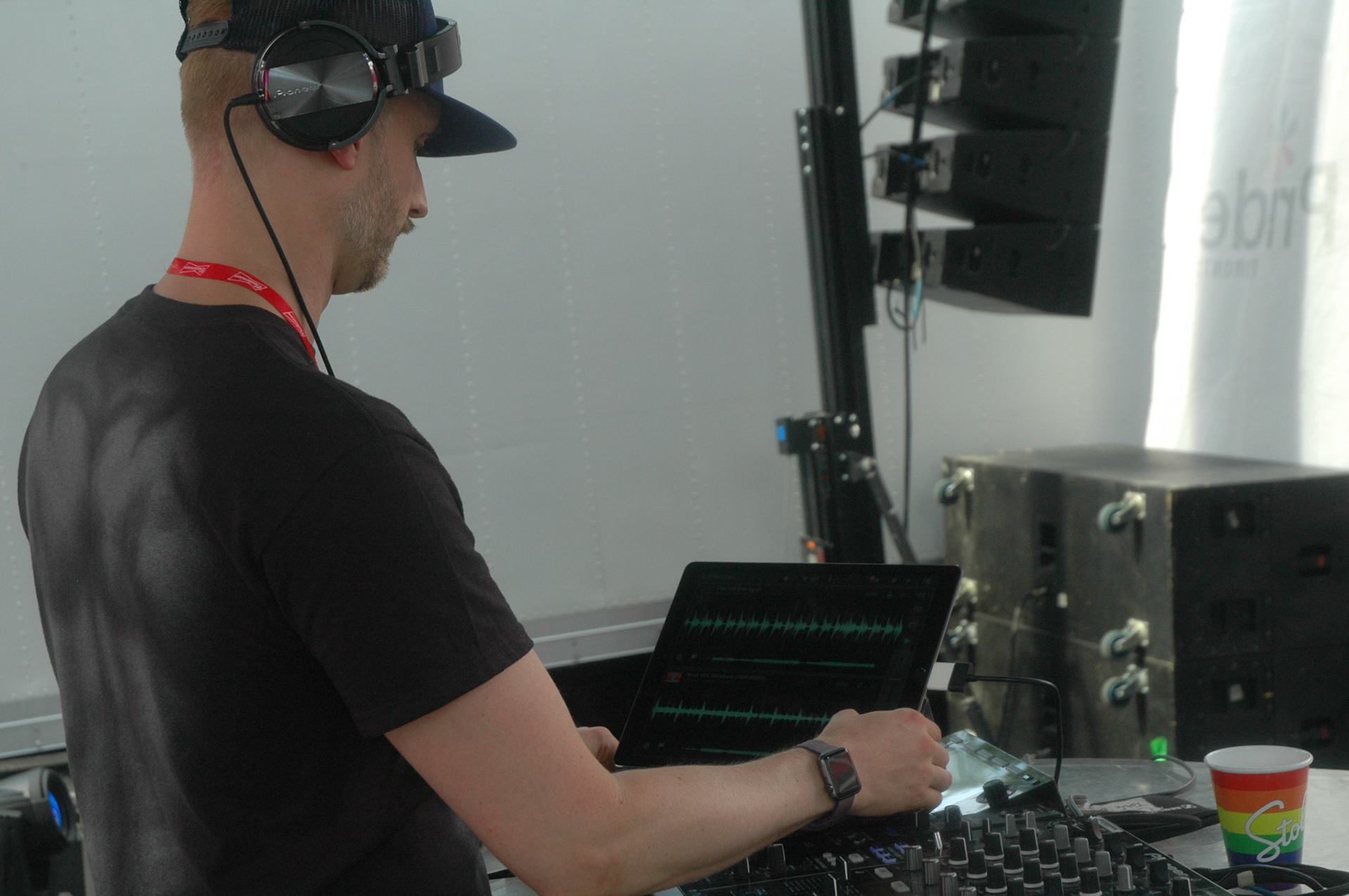 PrideTO_BearGarden_AndrewKaszowski_020