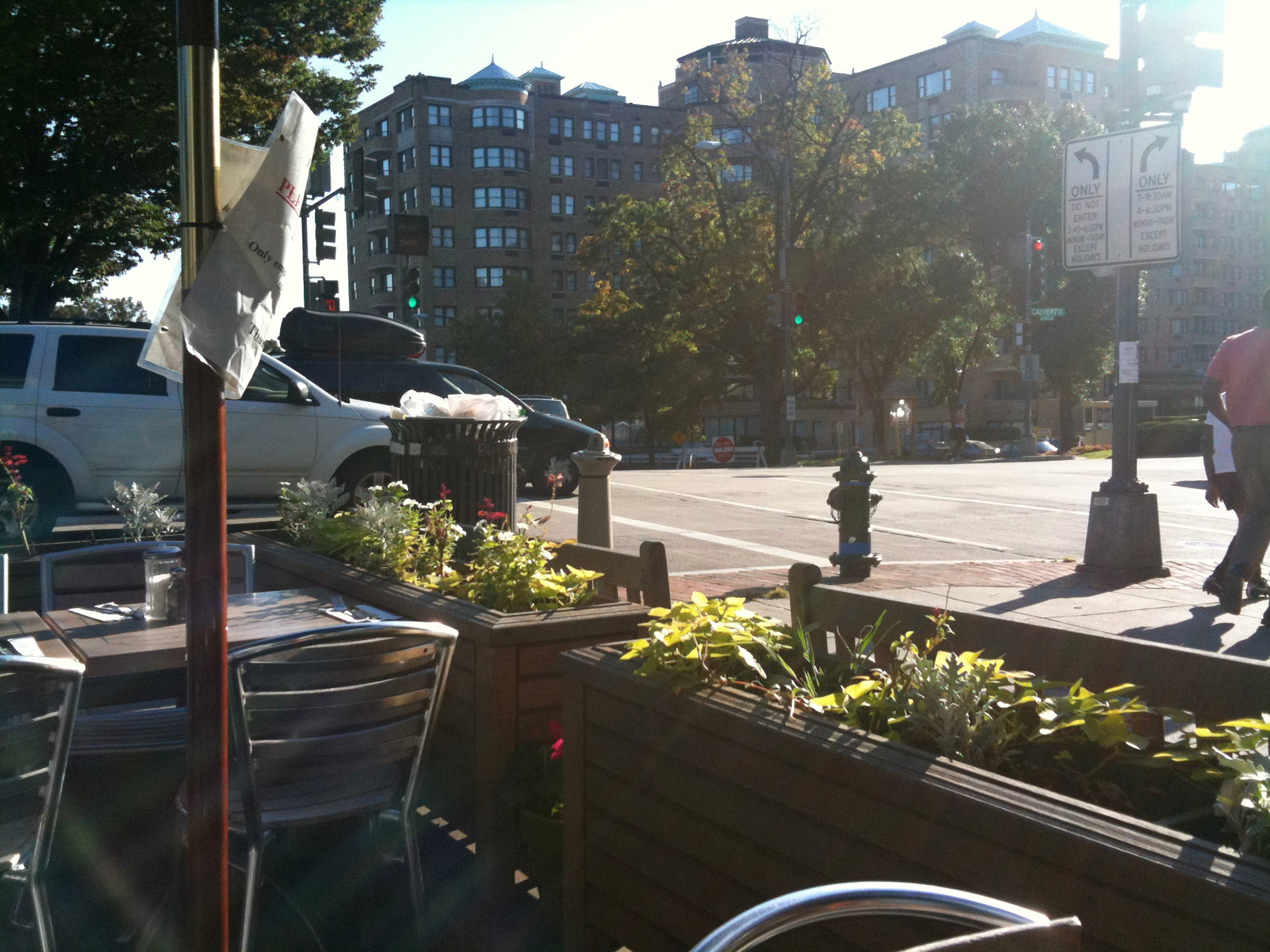 Dinner stop after settling into the hotel: basking in the DC urban vibe and weather. "Open City" cafe