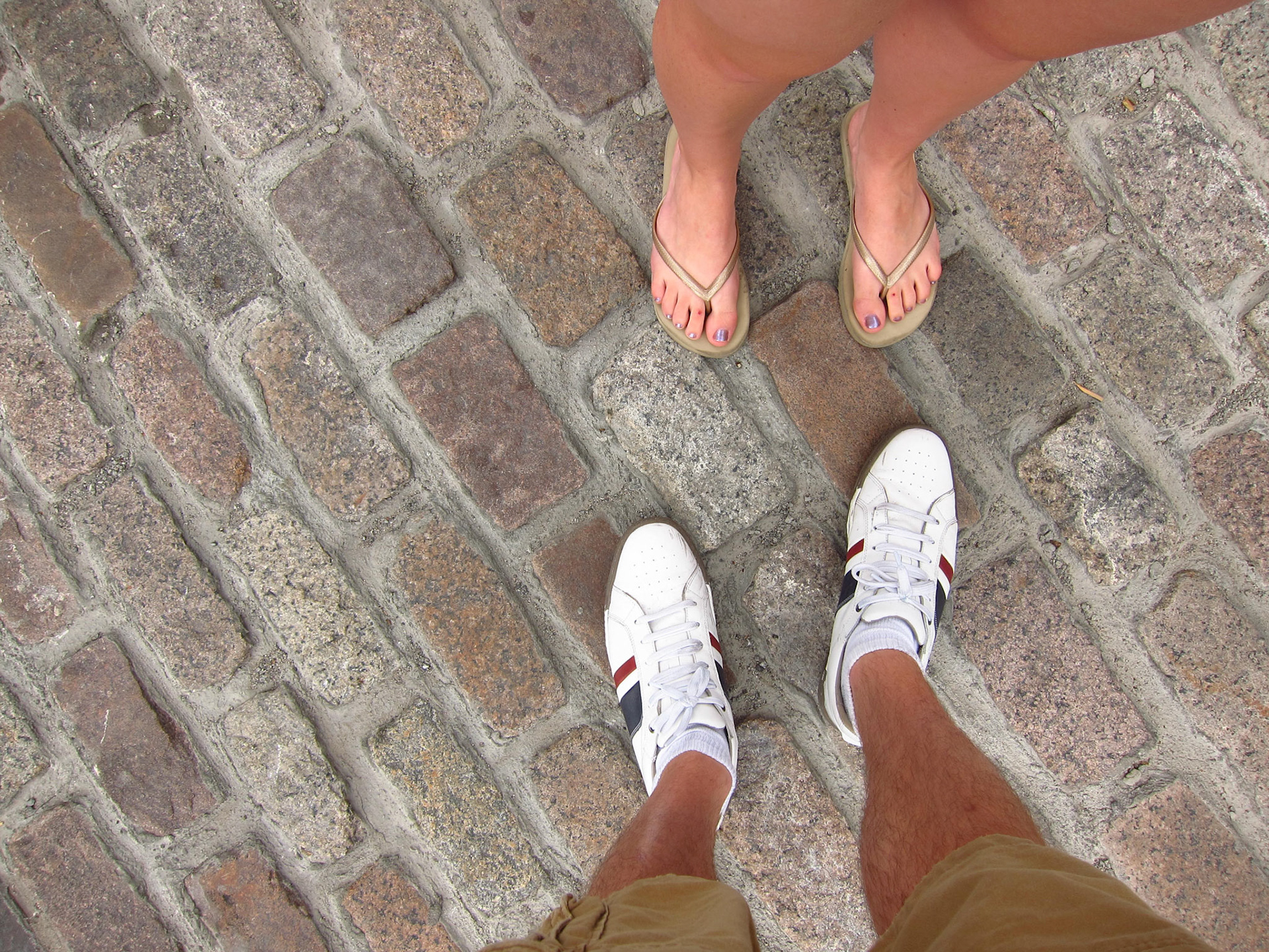 Filled up with bagel goodness, Kelly and I ventured to the cobblestones of Old Montreal