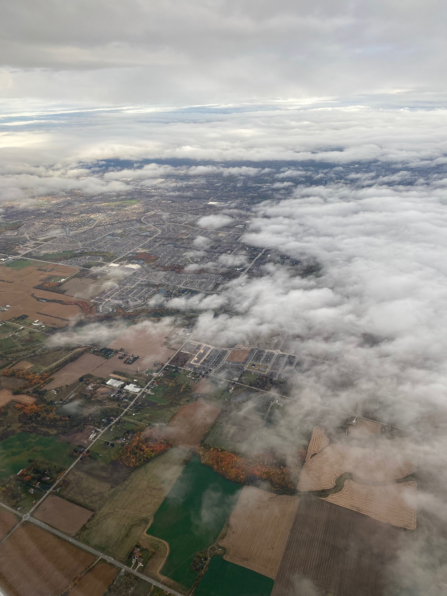 It was really neat seeing forests from up above - with the Fall colours  it looked like a multi-colour canvas!