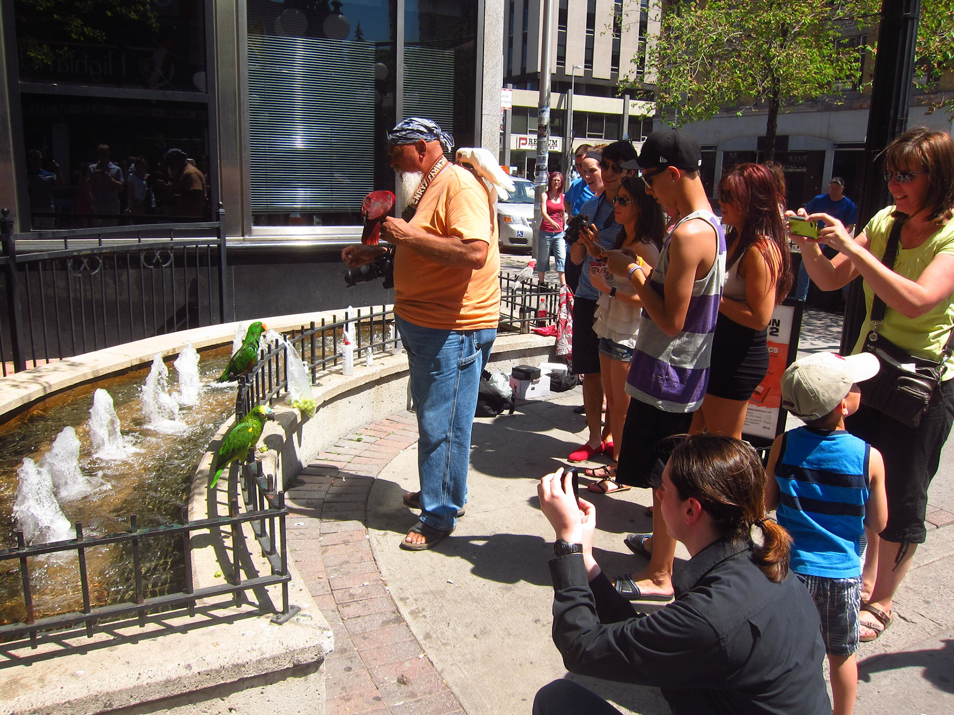 Various buskers out in Byward Market entertaining the long weekend crowd