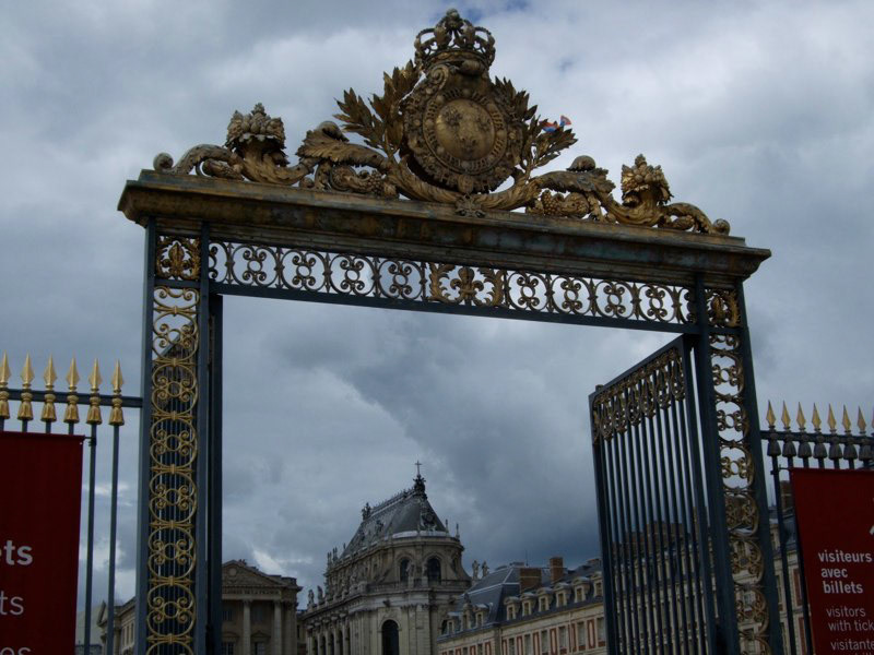 France Days 1 &amp; 2 - Versailles and Normandy