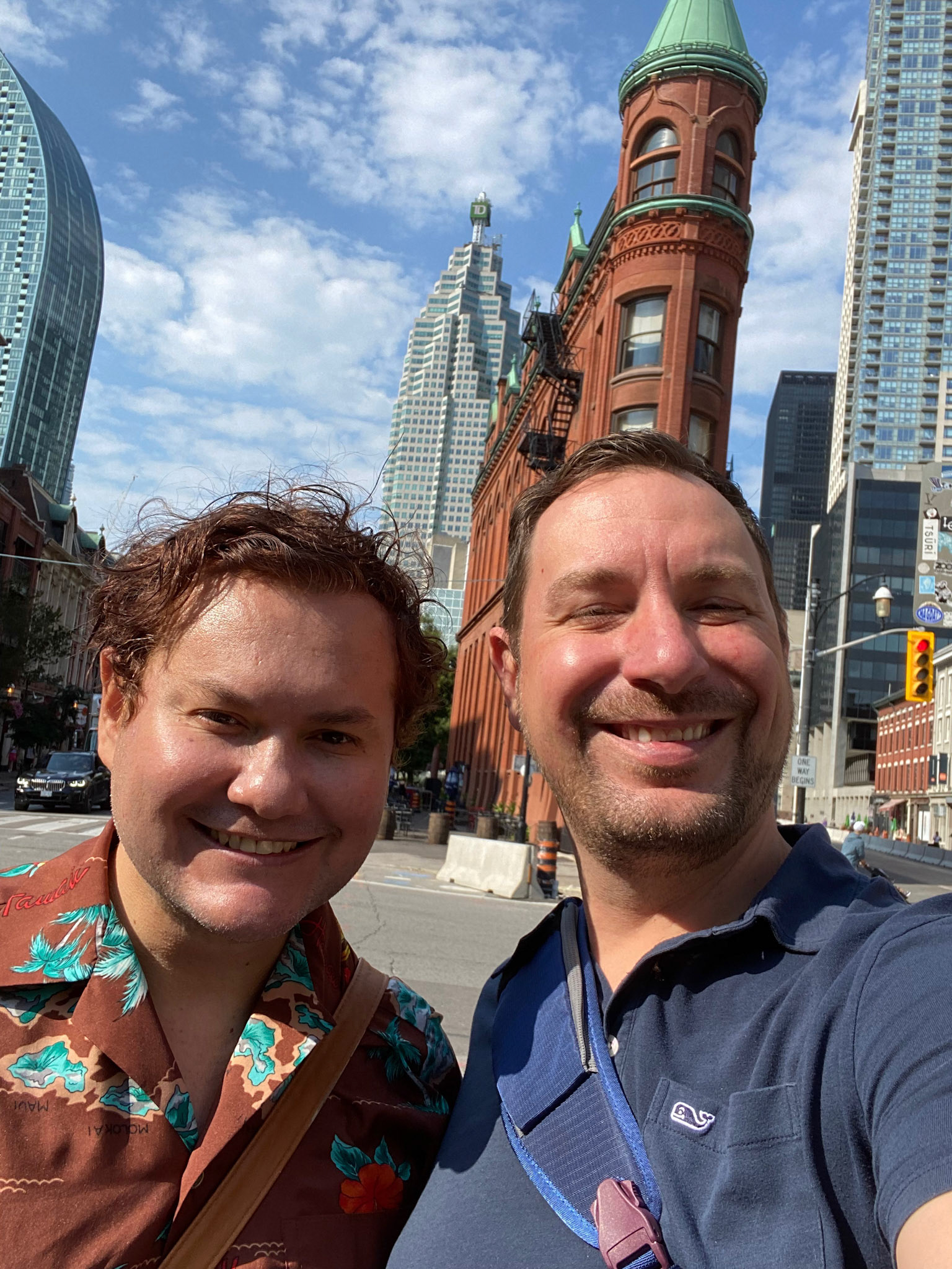 An absolutely aweome beautiful day in Toronto exploring the city