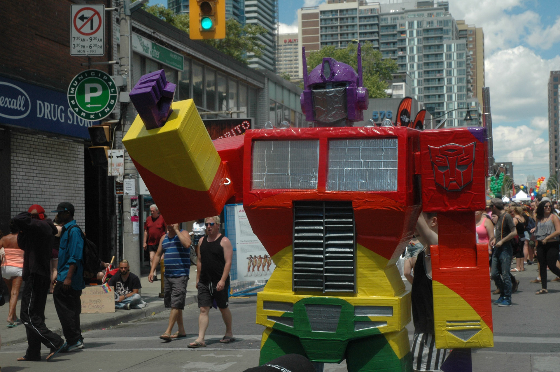 Pride Toronto 2016 - Out &amp; About On Church Street
