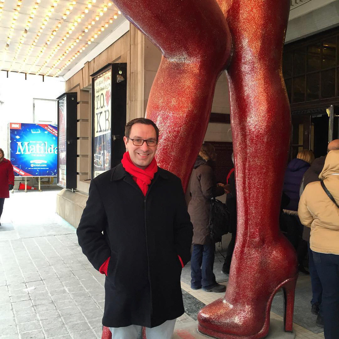 Absolutely loved #KinkyBootsTO! Stunning performances, clever staging, most catchy music I've heard in a show in a while, and what a perfect message of being unabashedly yourself: "Just be. Who you wanna be. Never let em tell you who you ought to be. Just
