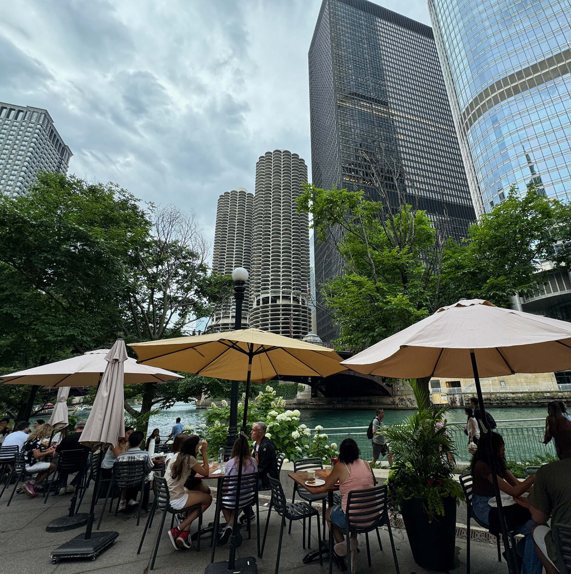 Chicago Riverwalk is a beautiful promenade with many riverfront patios and scenic spots to enjoy.