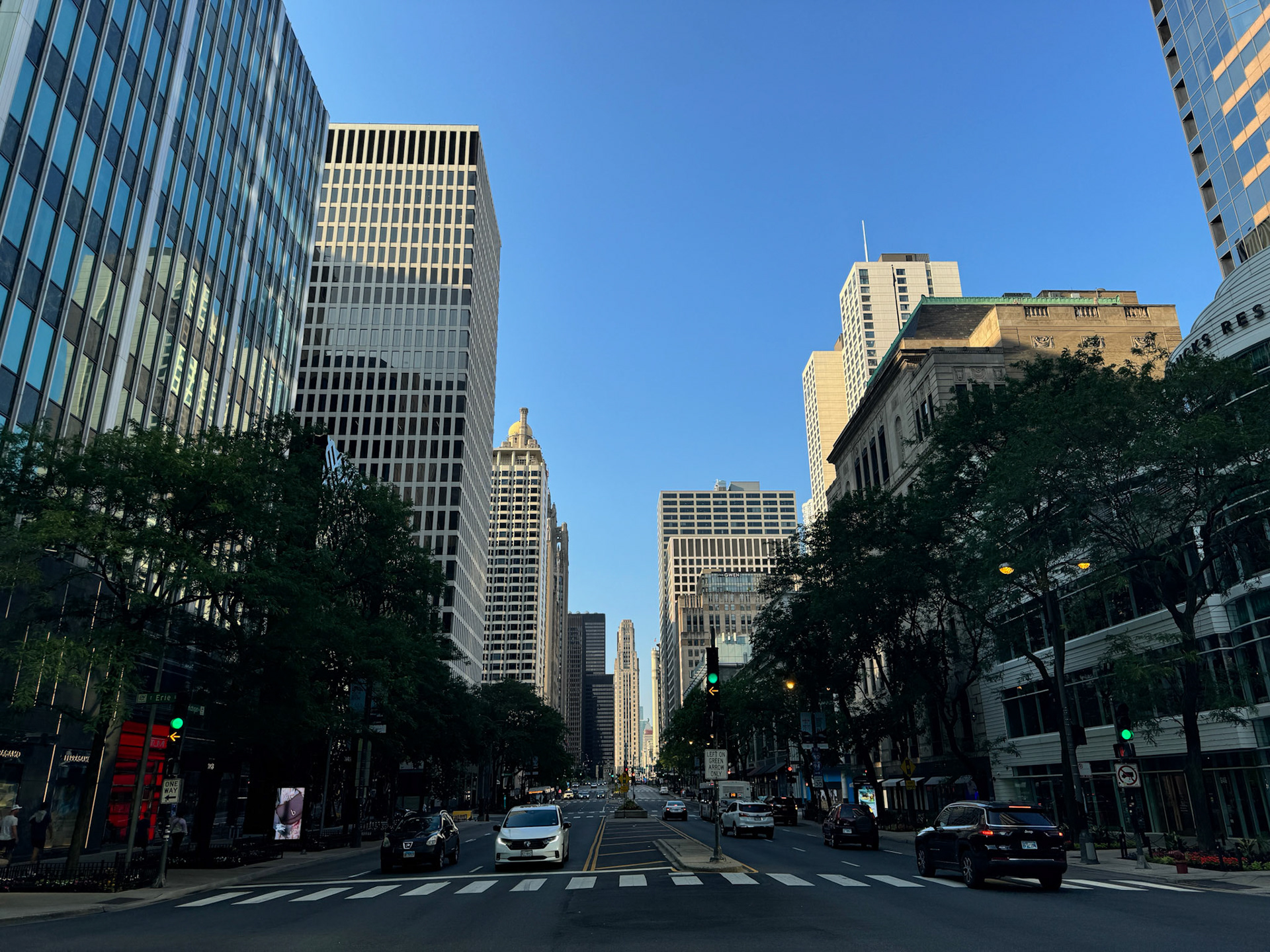 Looking South down North Michigan Avenue along the Magnificent Mile