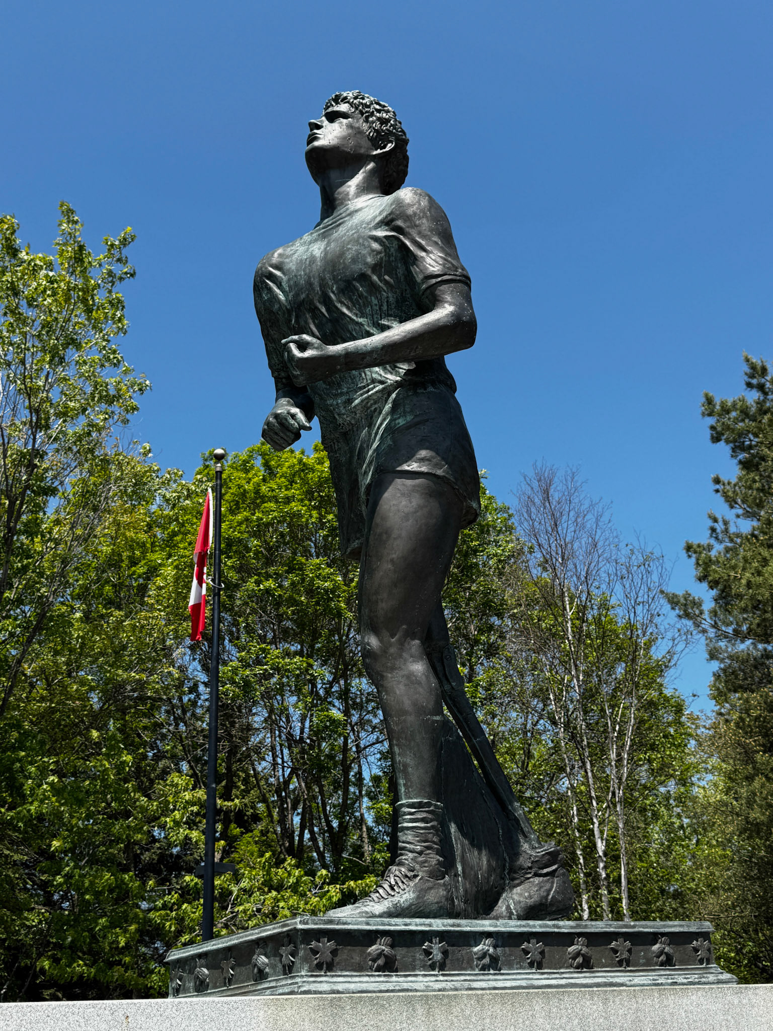 Terry Fox monument overlooking Thunder Bay