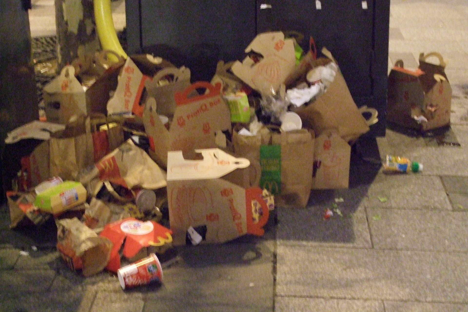 The not-so-beautiful side of large crowds