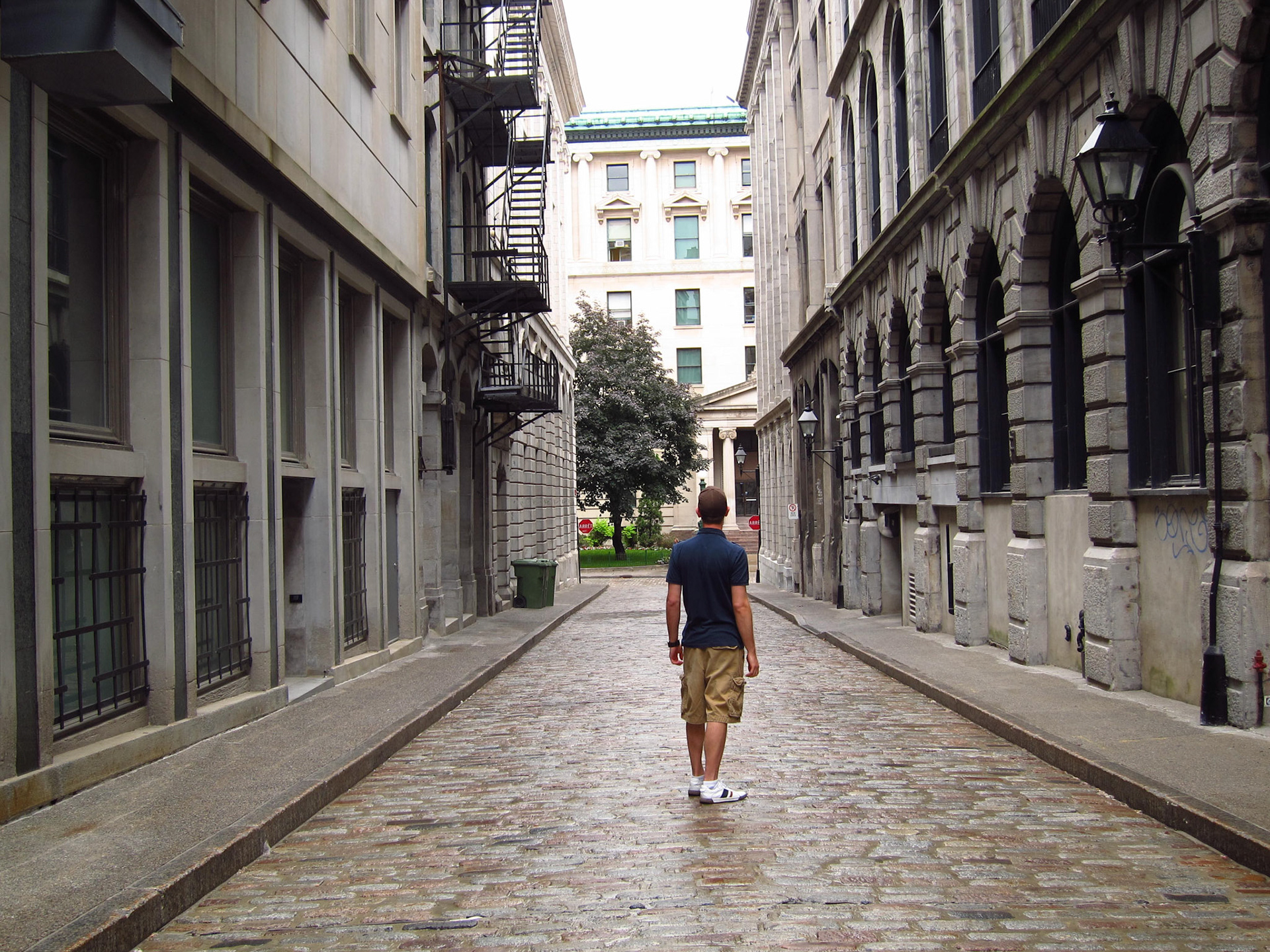 Getting lost in the architecutre of Old Montreal