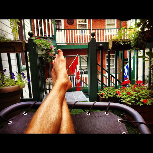 Quebec City's hills are awesome exercise... afternoon break on a hammock? Oui!!