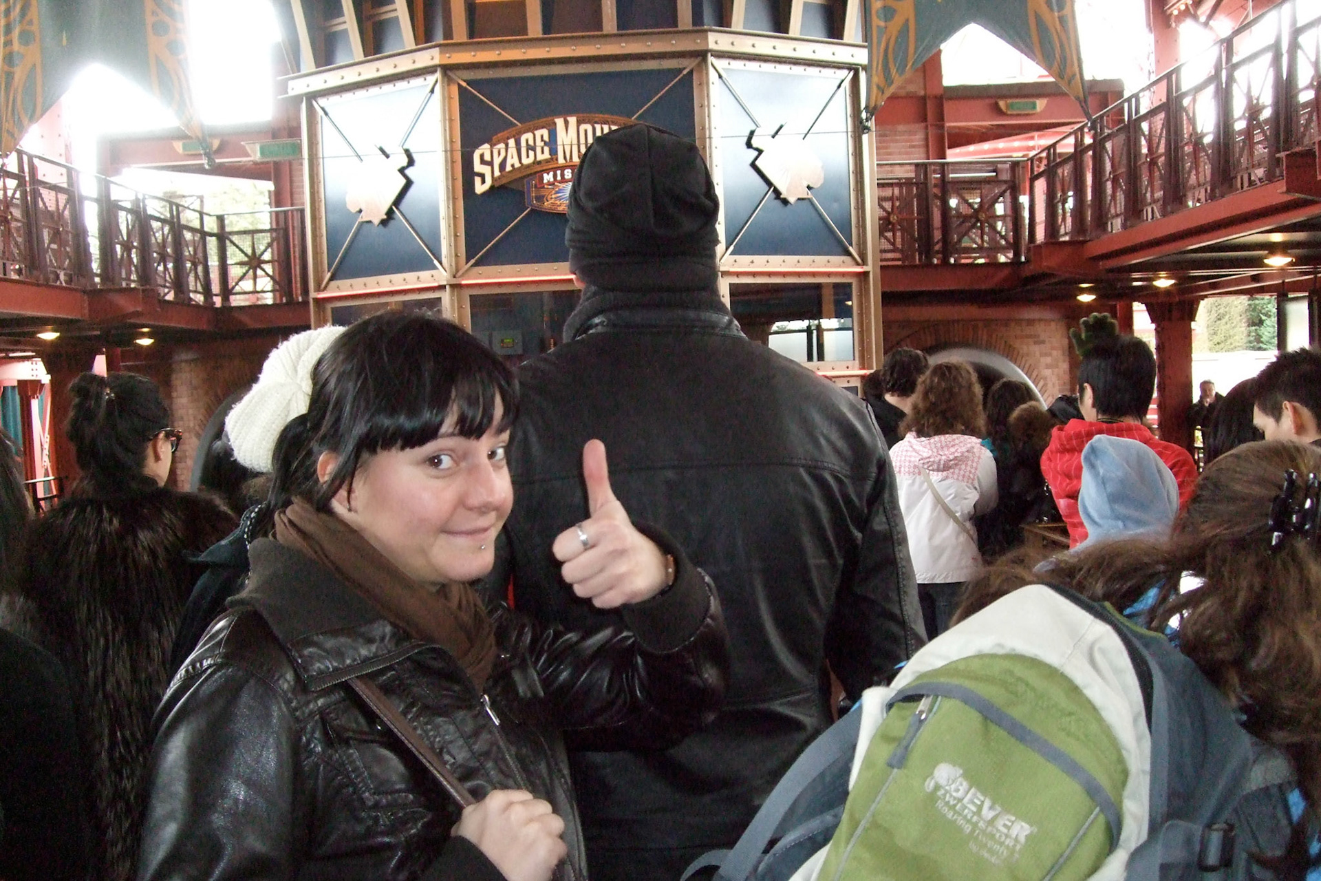 Tamara met Matt by chance on a rafting trip when she was exploring Canada last year. She brought her friend Mara to join us for New Year's in Paris.
