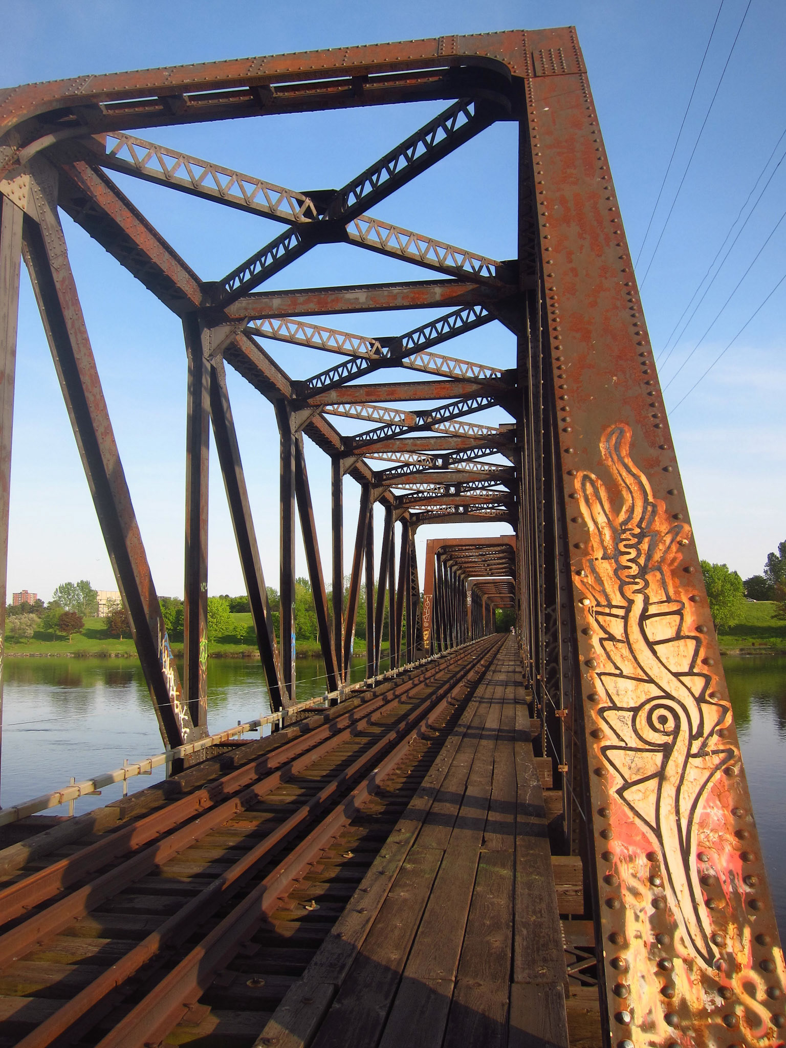 A no-longer-used rail bridge across the Ottawa RIver in Ottawa