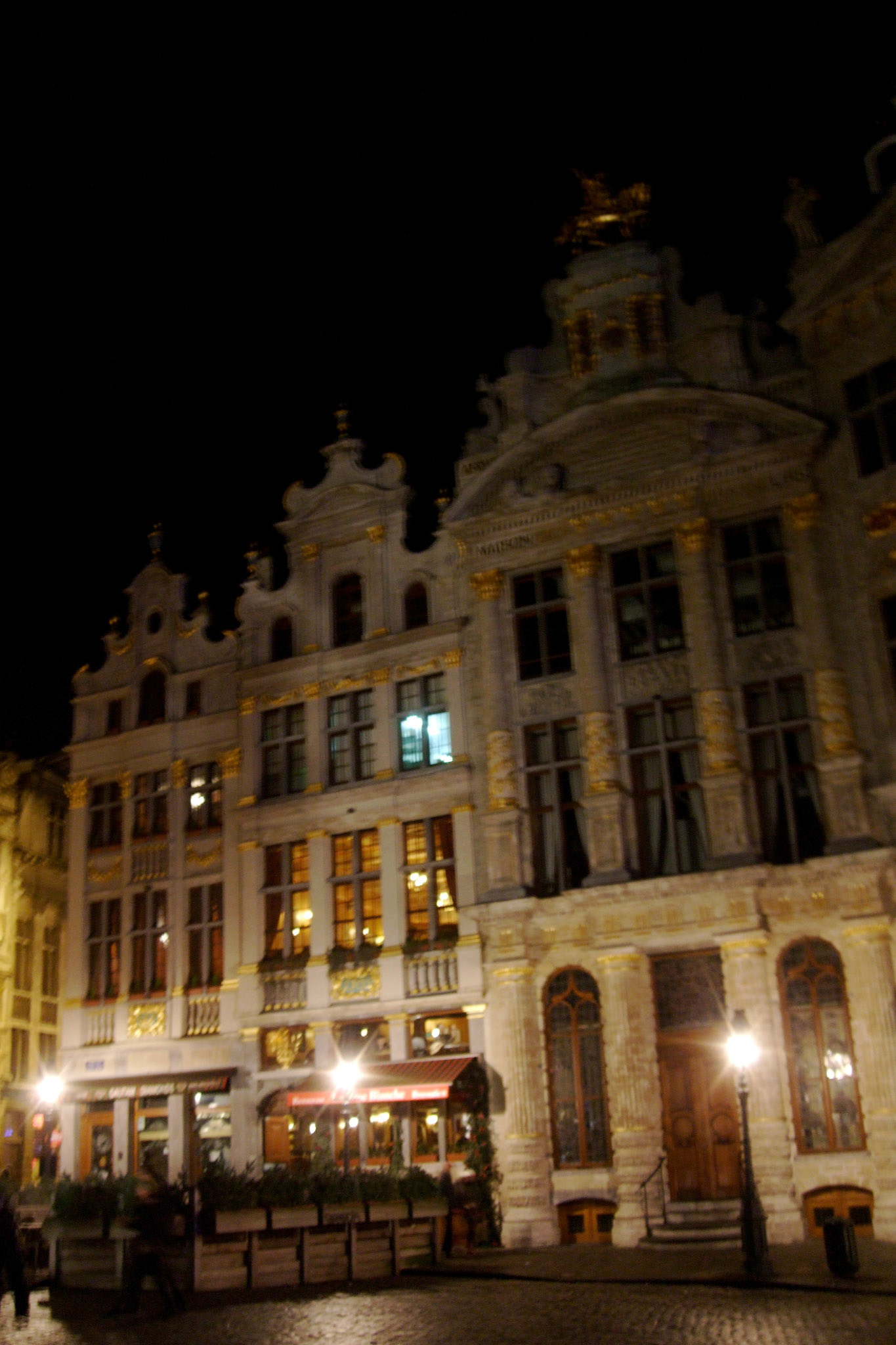 The incredibly maintained 300-yr-old buildings lining Grand Place in Brussels