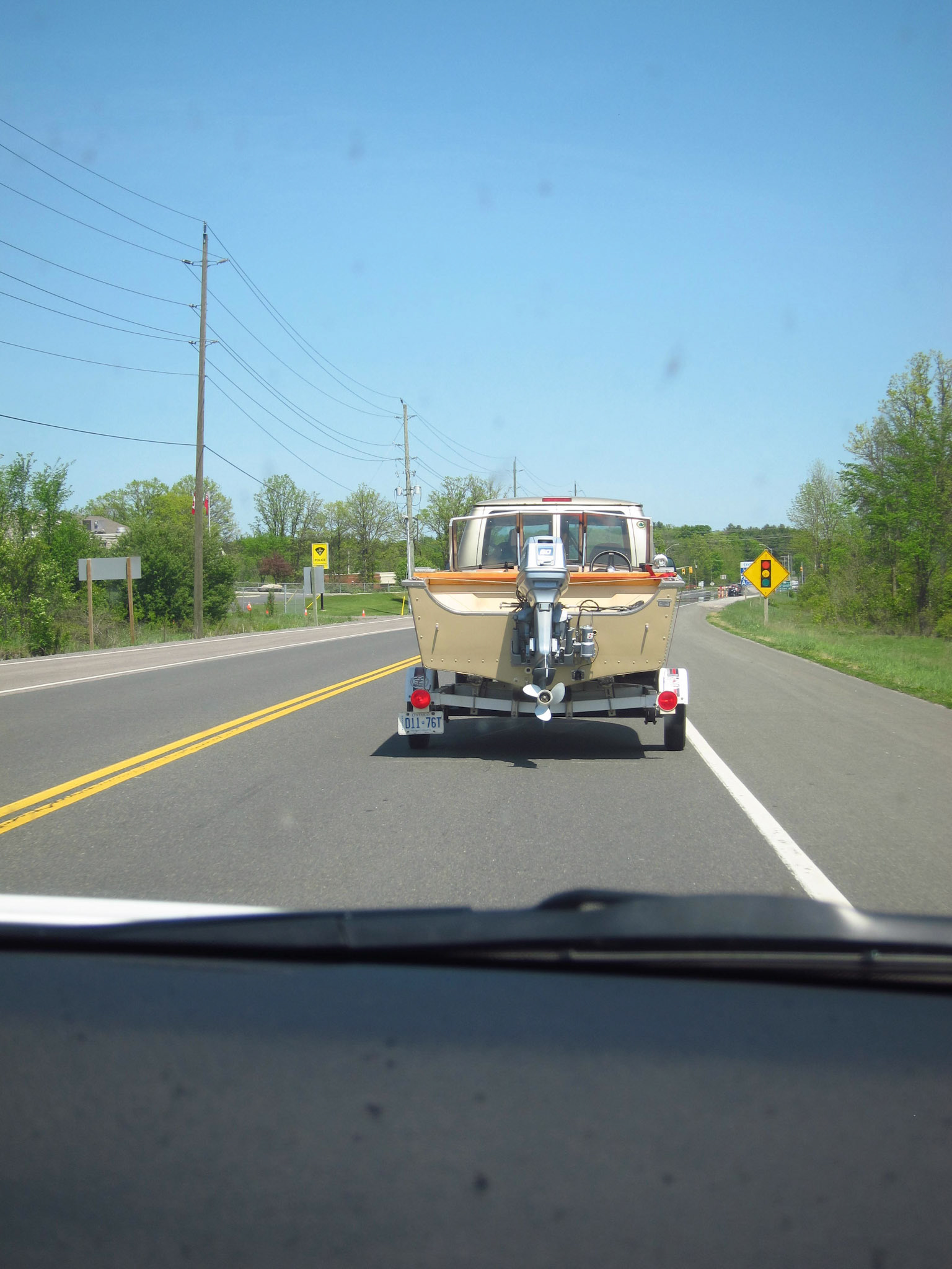 Cottage country along highway 7 towards Ottawa