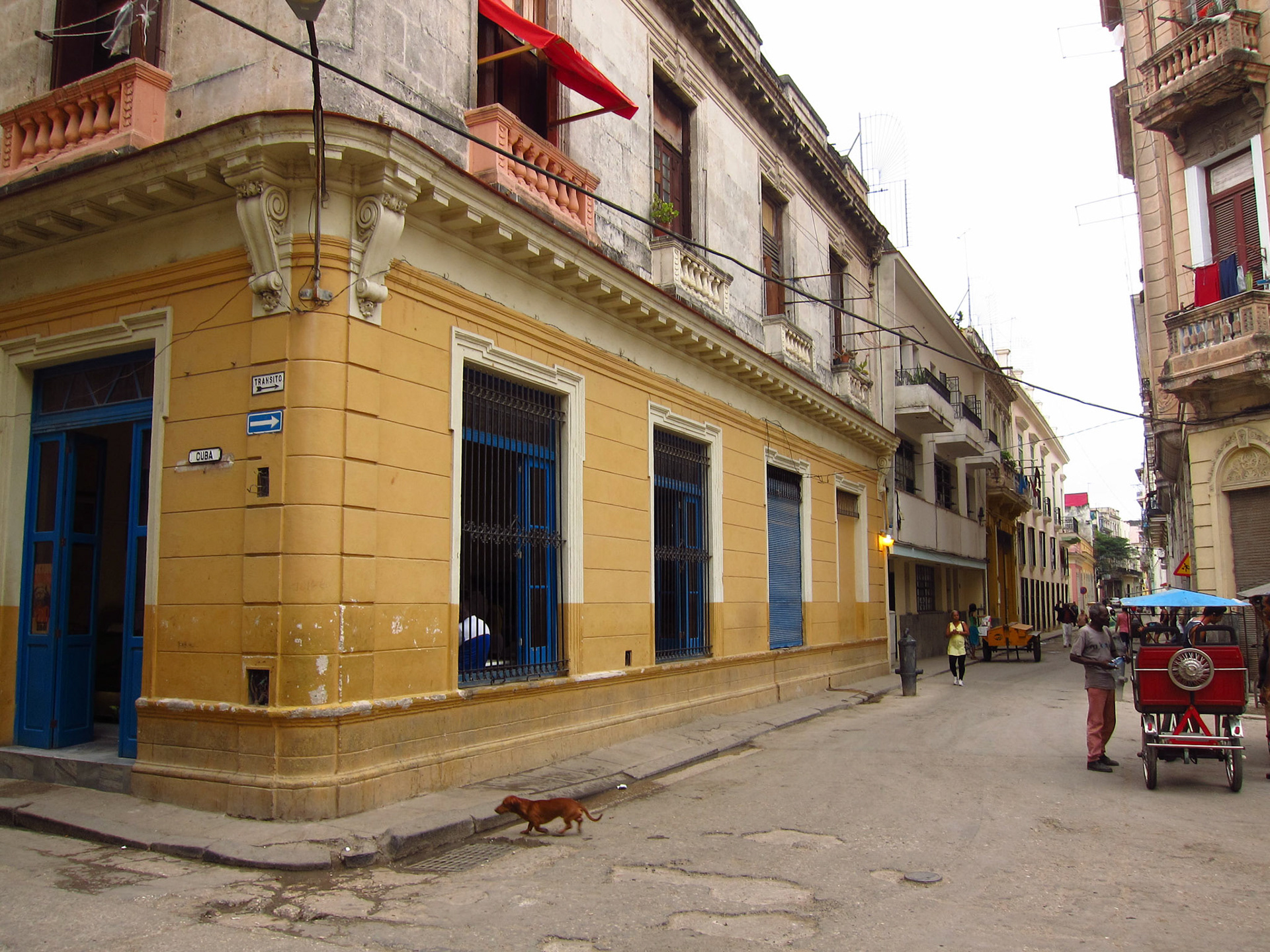 The urban scene in Havana