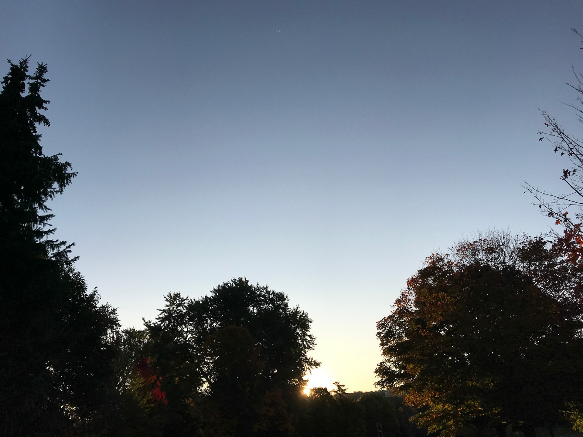 Thanksgiving sunrise, October 13, 2019