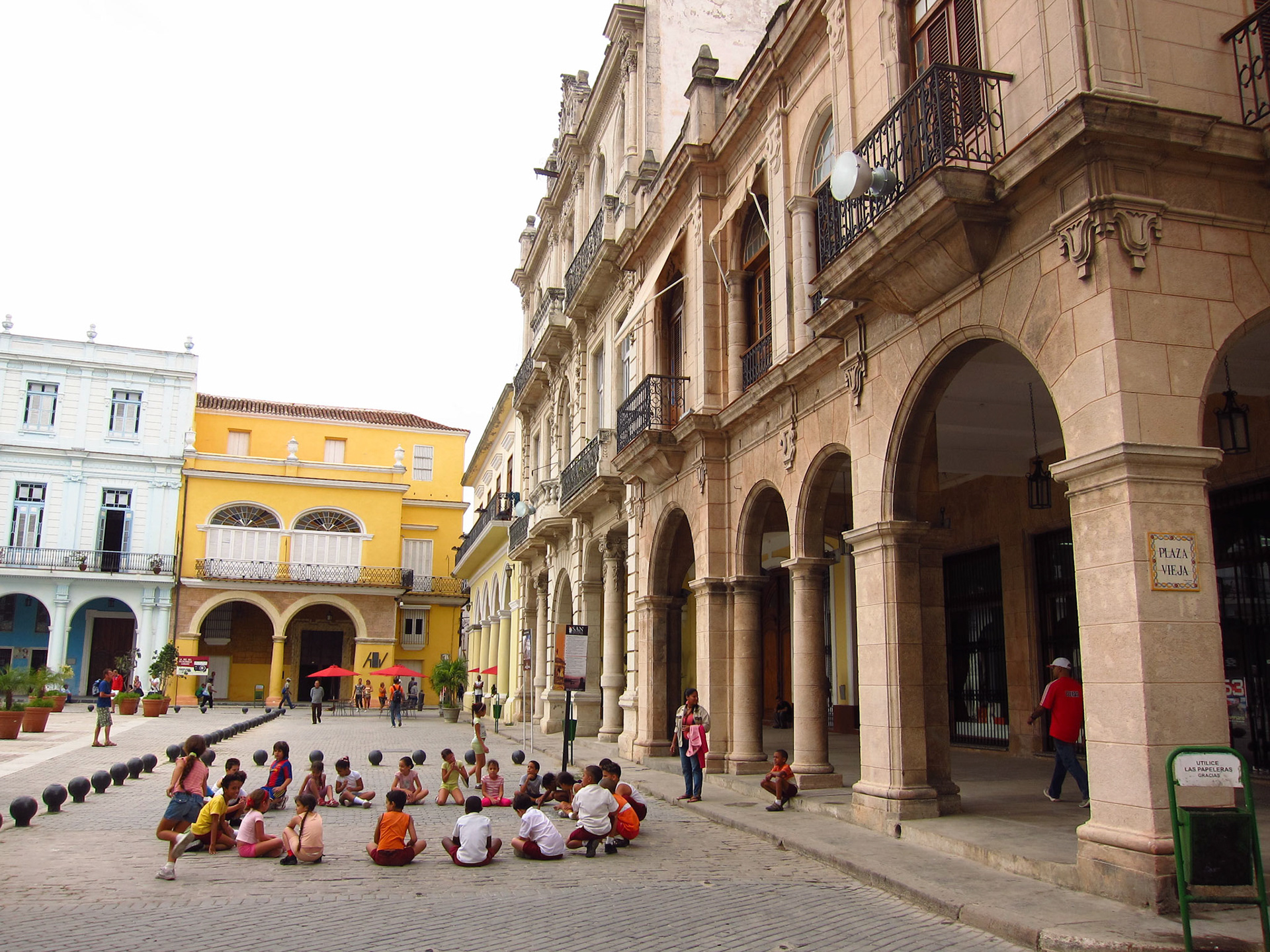 School children in a public square in Havana