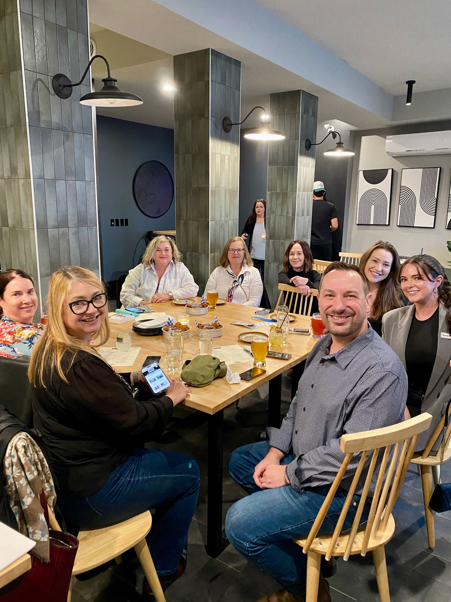 Networking with fellow IABC leaders