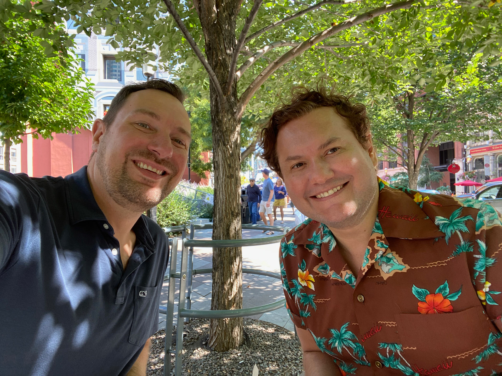 An absolutely aweome beautiful day in Toronto exploring the city