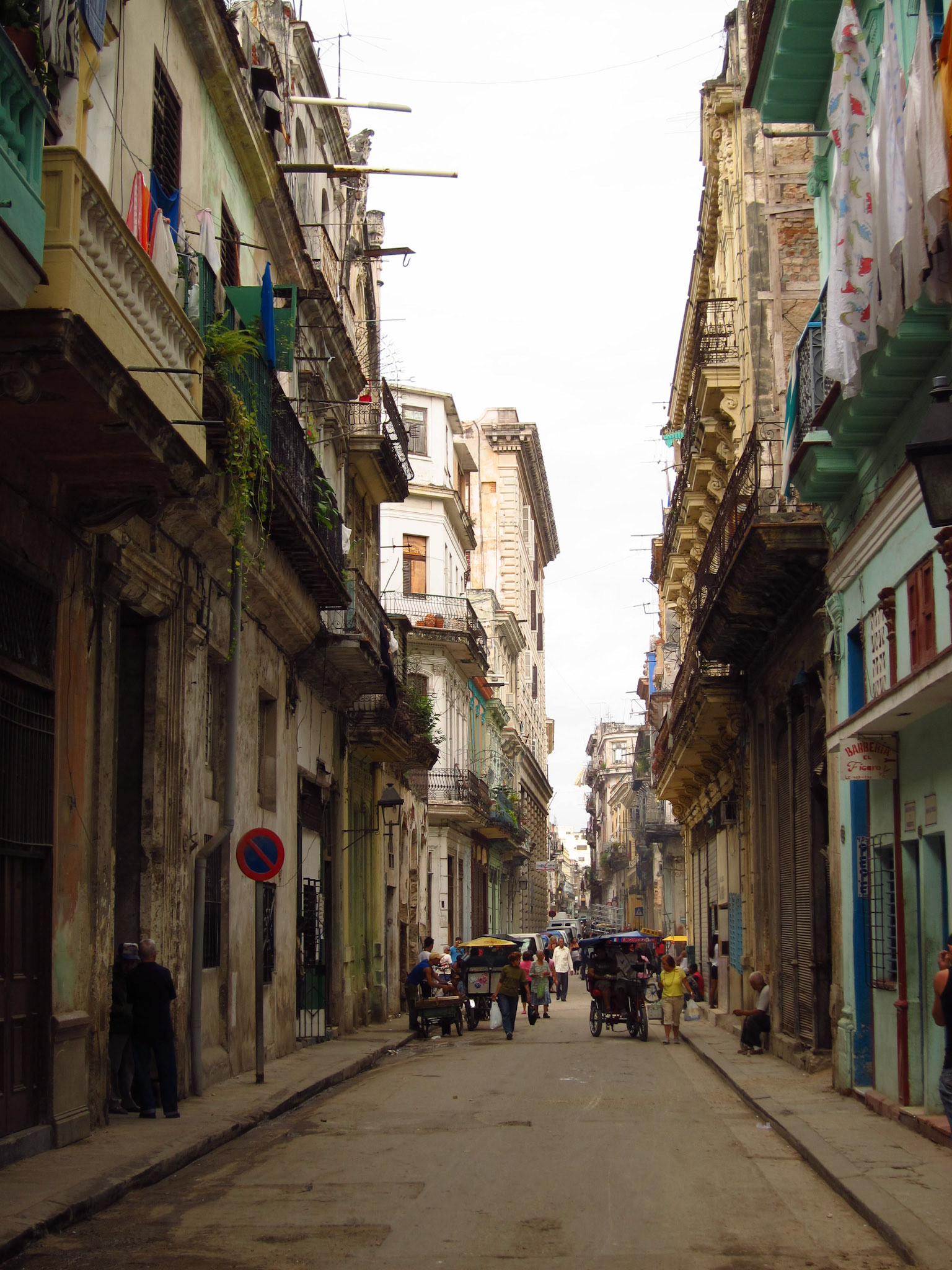 The urban scene in Havana