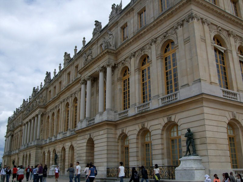 France Days 1 &amp; 2 - Versailles and Normandy