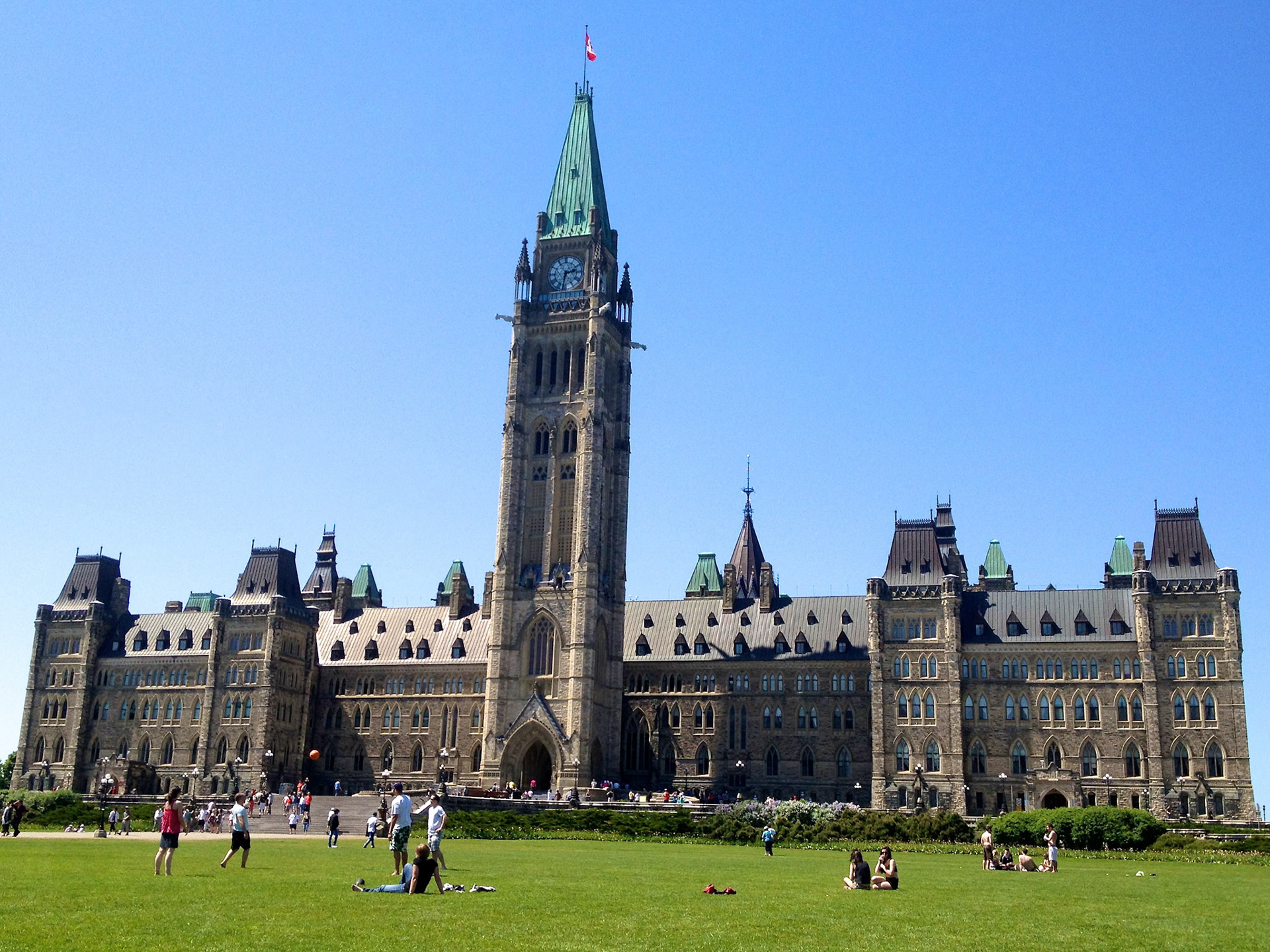 Perfect May 24 weather - enjoying the start of summer on Parliament's lawn
