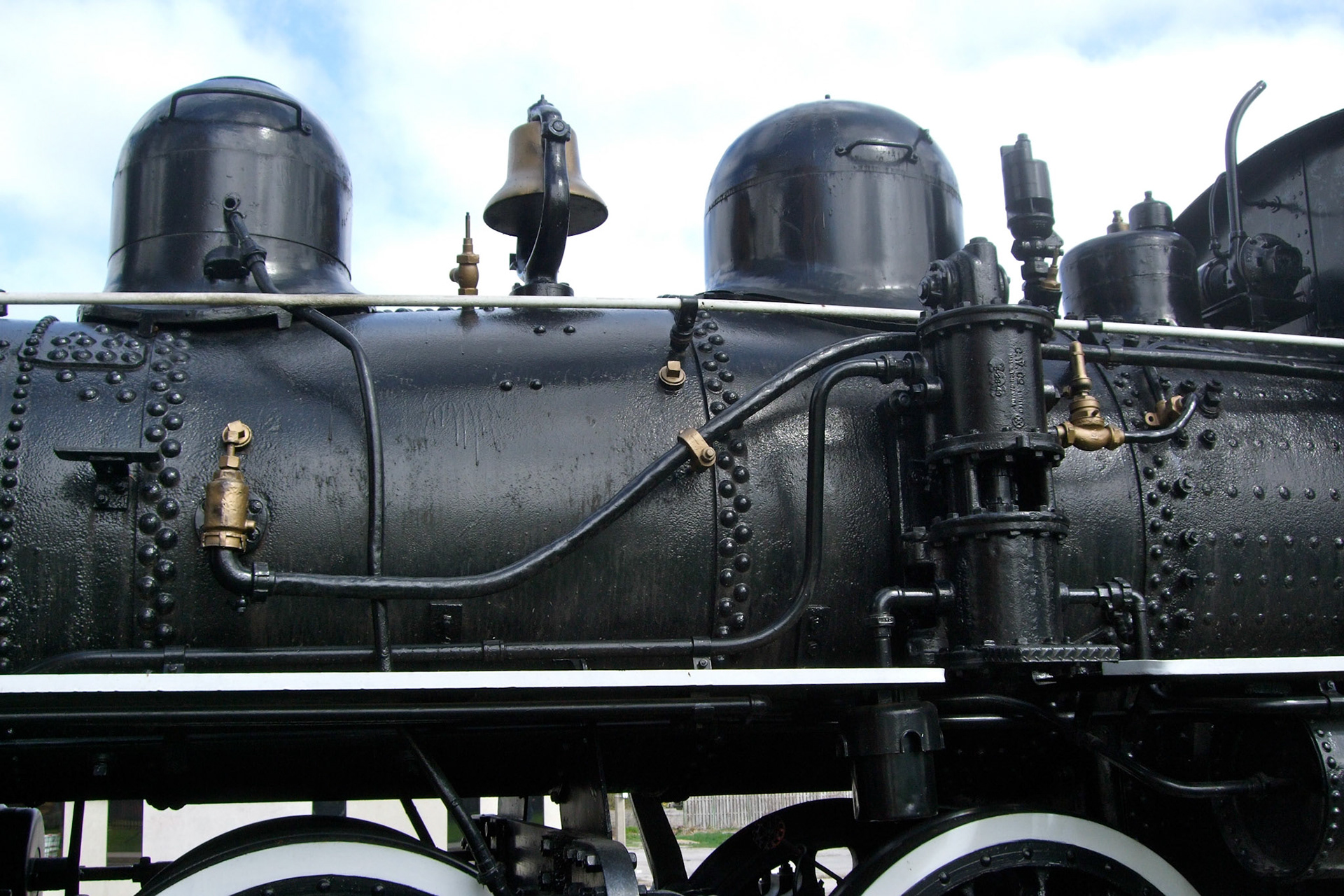 Amazing restoration of the old steam engine