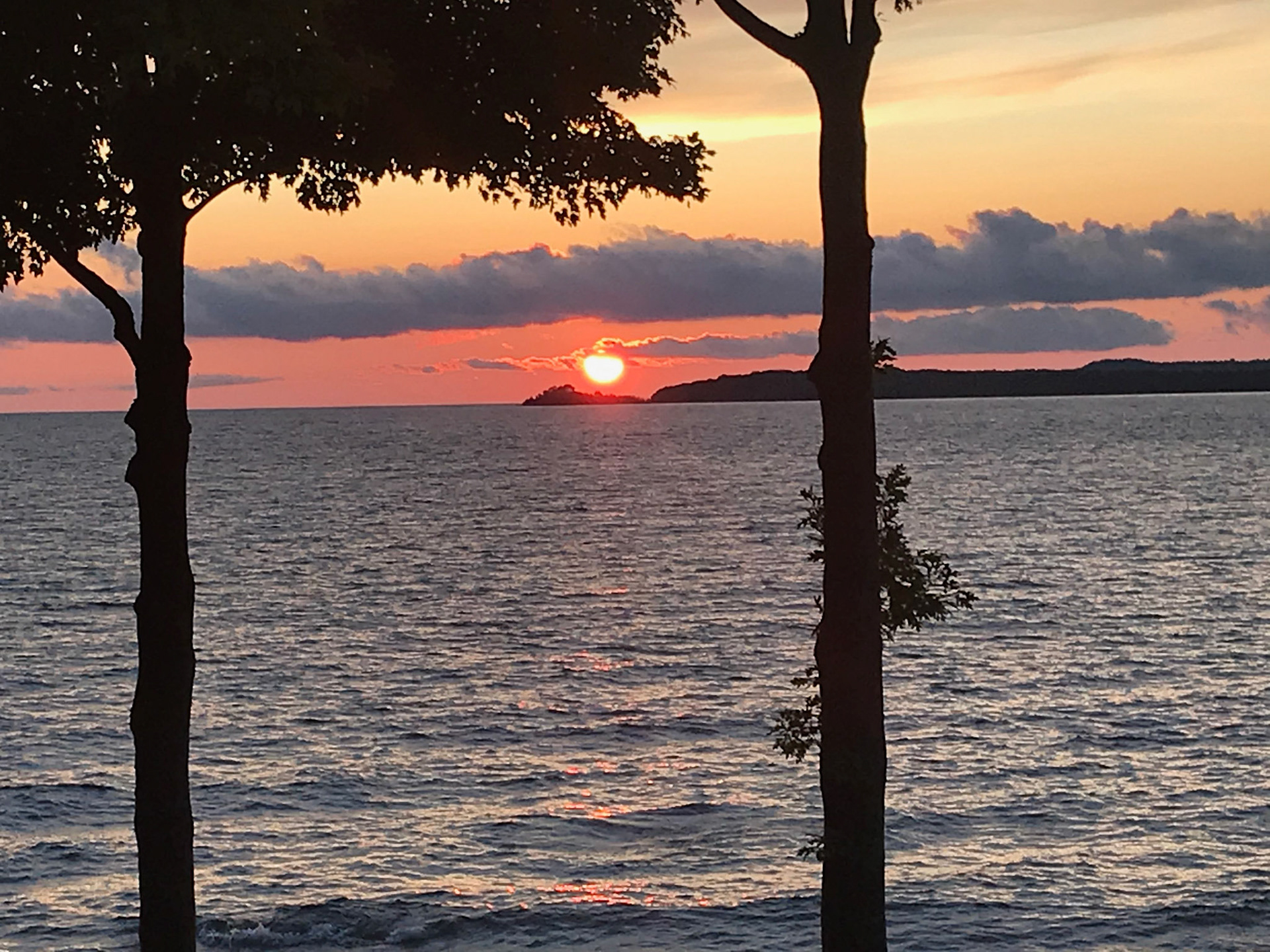 We all need our rest  The sun reminds us as it sets every day... rest gives us the energy to rise again tomorrow.  Goodnight dear ones!