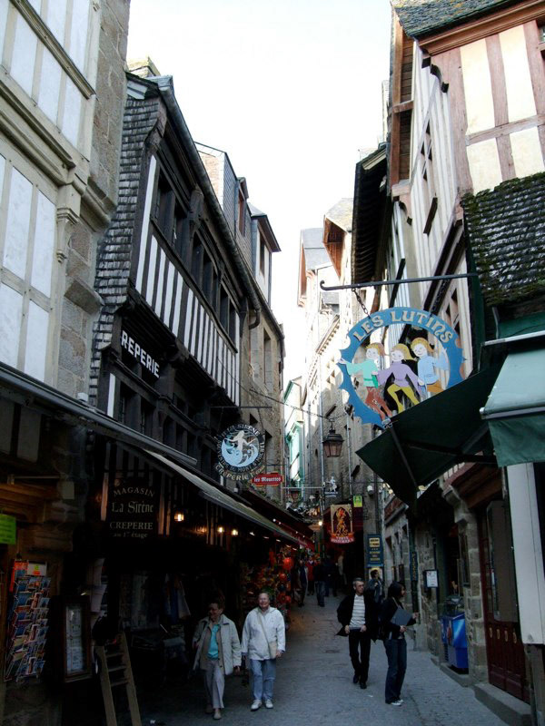 France Days 1 &amp; 2 - Versailles and Normandy