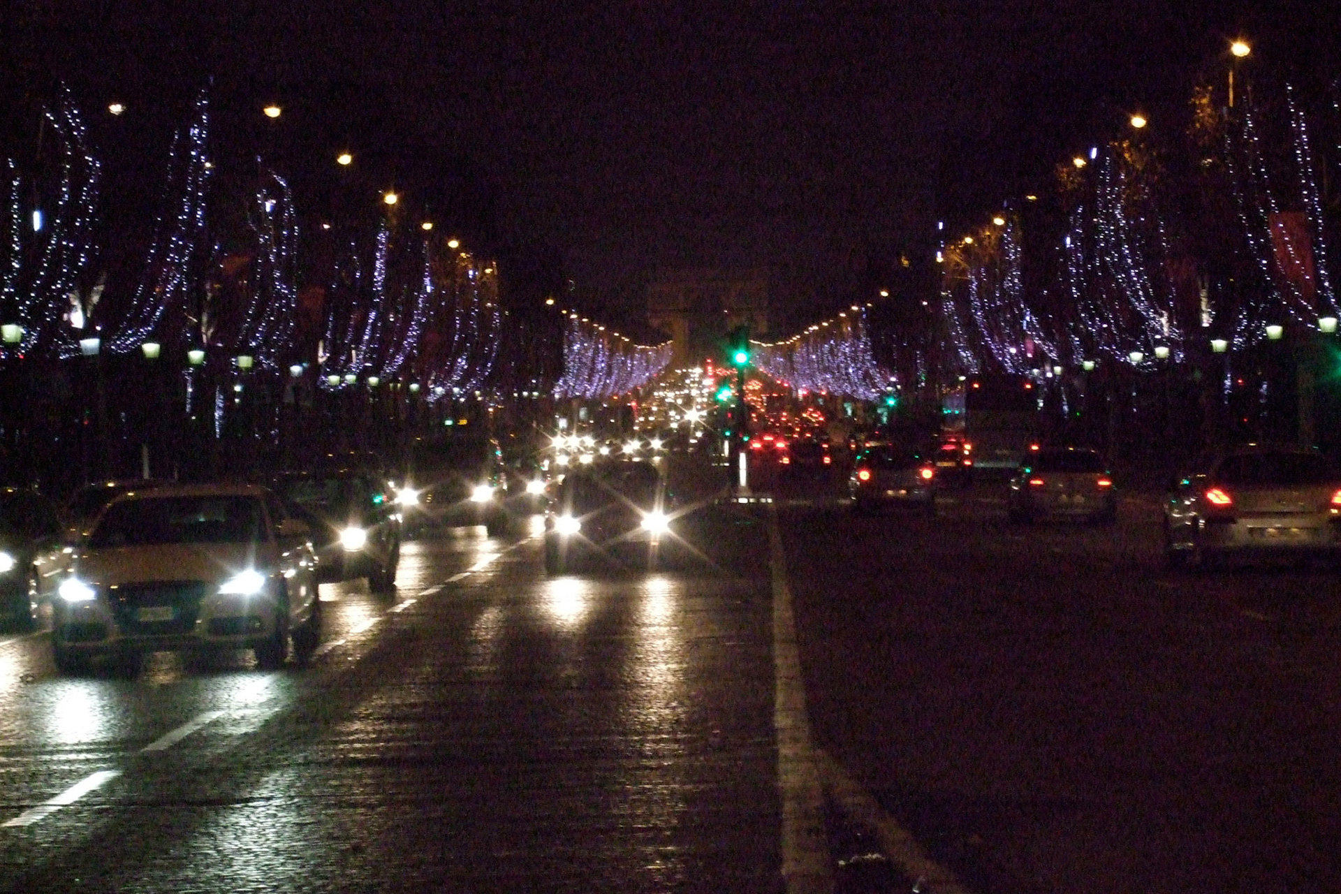 Champs Elysees looking back toward the Arc de Triomphe