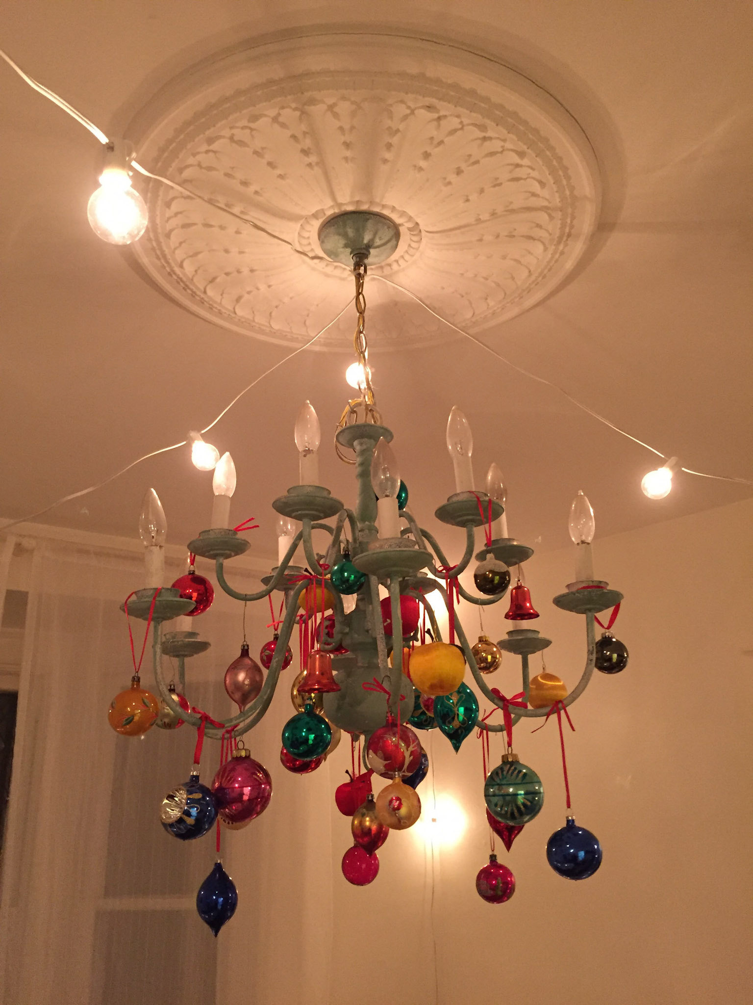 I adore the stylish decorating of Mardi &amp; Rob's house