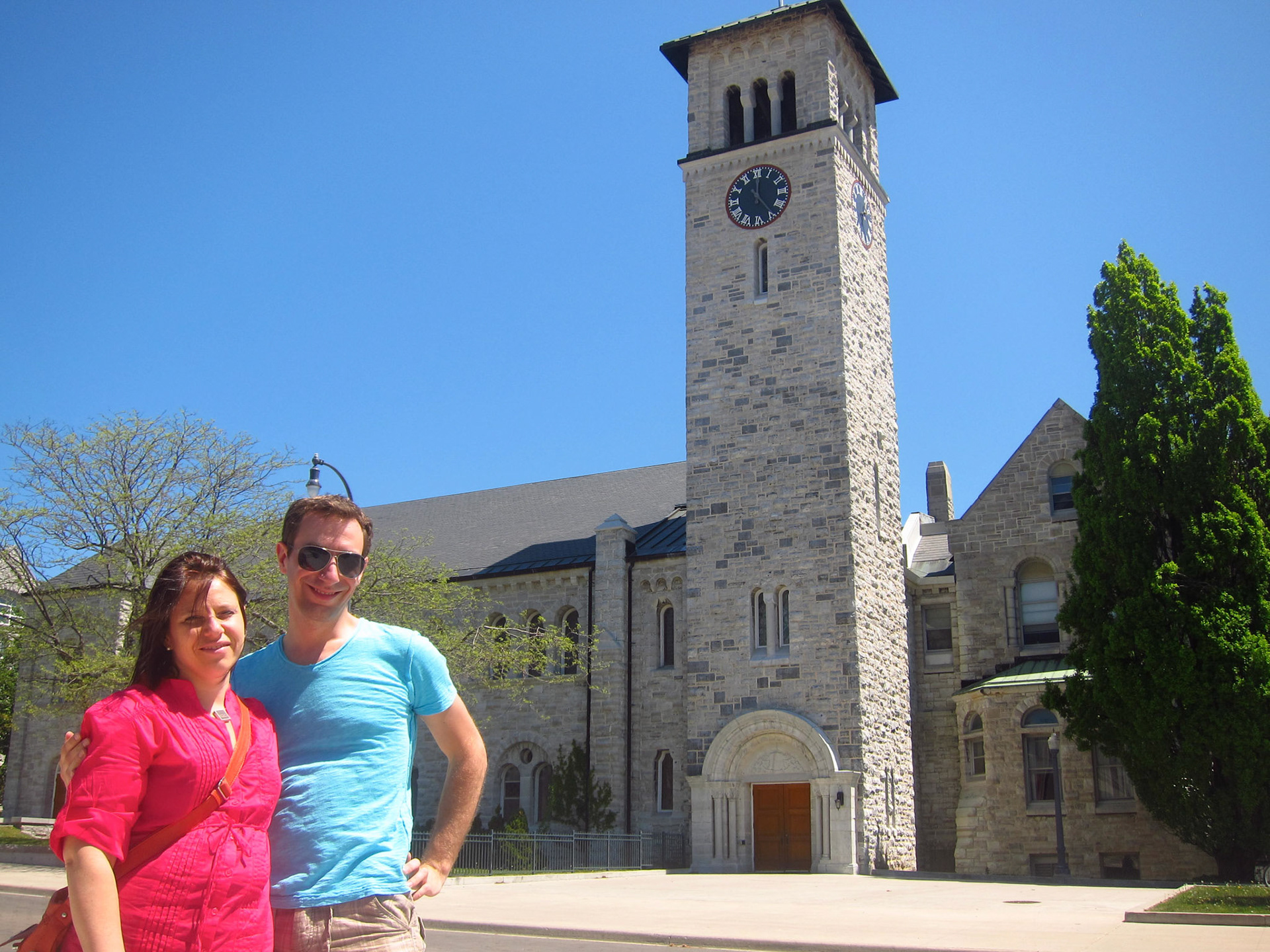 Erin and I take in a rather deserted Queen's campus