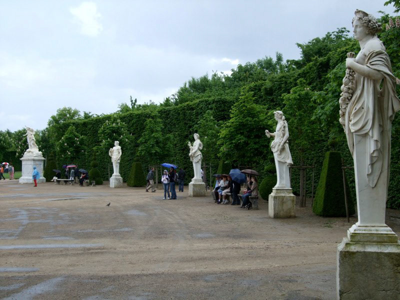France Days 1 &amp; 2 - Versailles and Normandy
