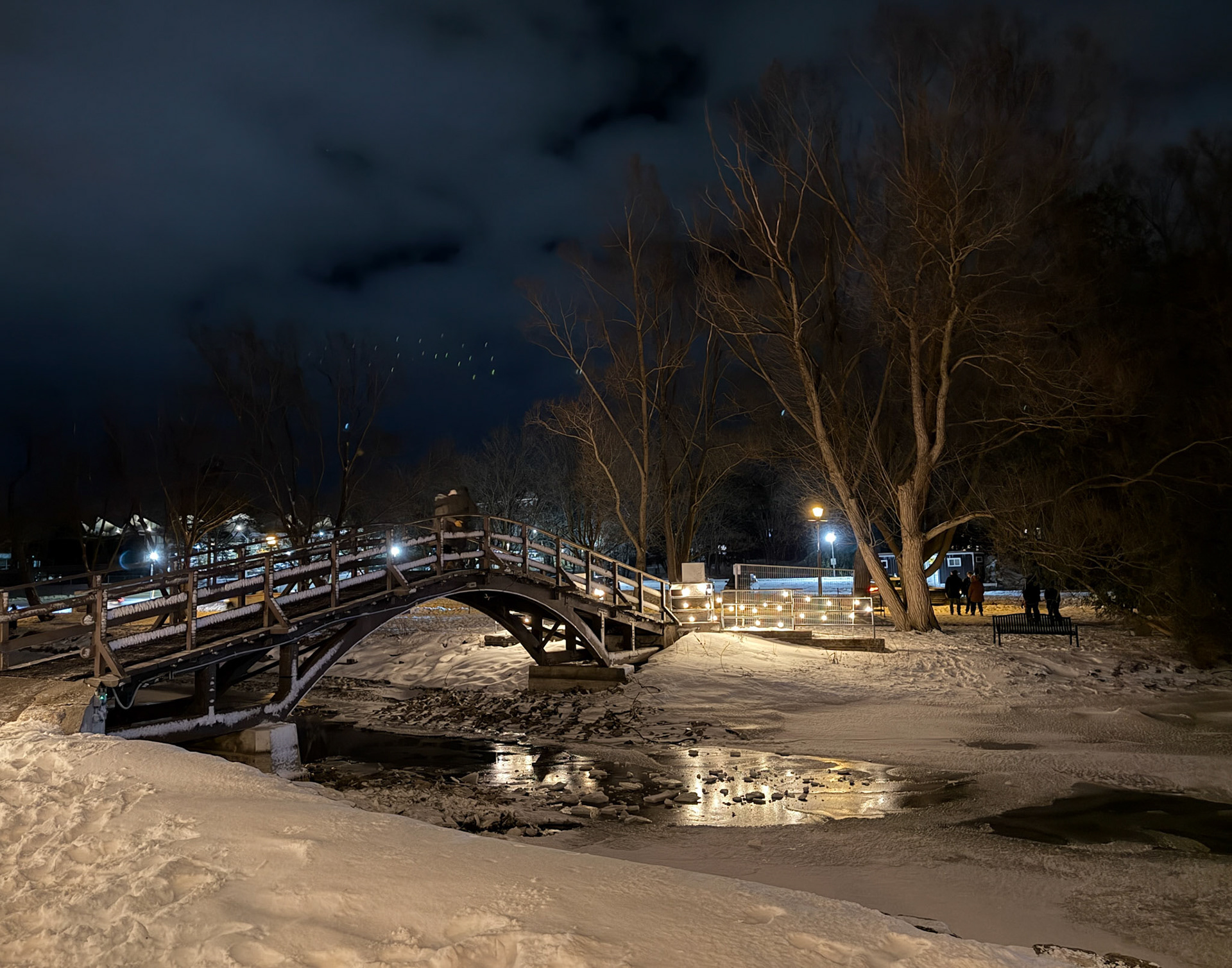We headed to Tom Patterson Island to check out more lights