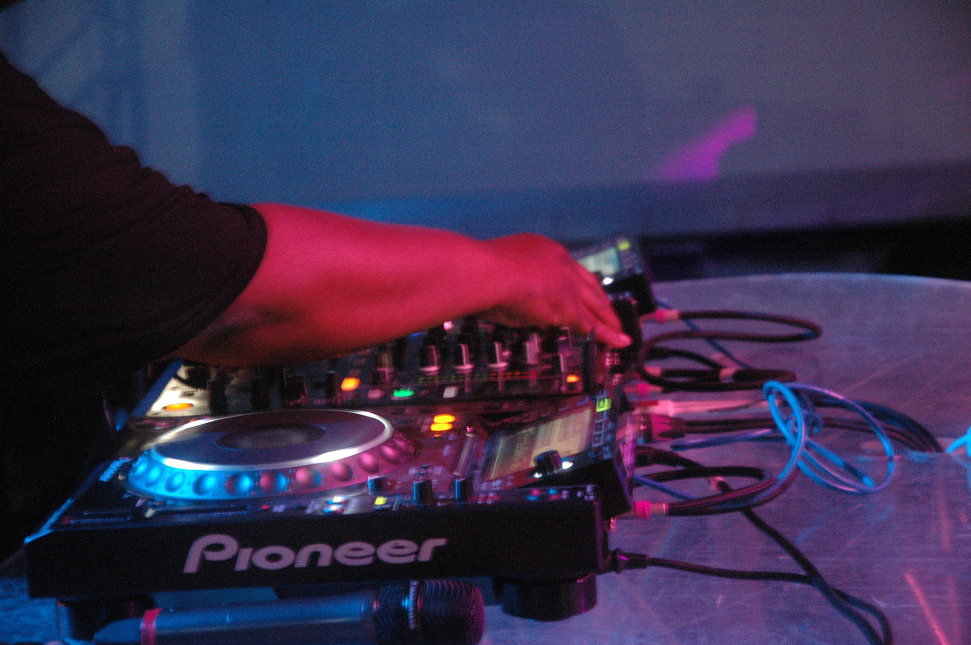 PrideTO_BearGarden_AndrewKaszowski_185