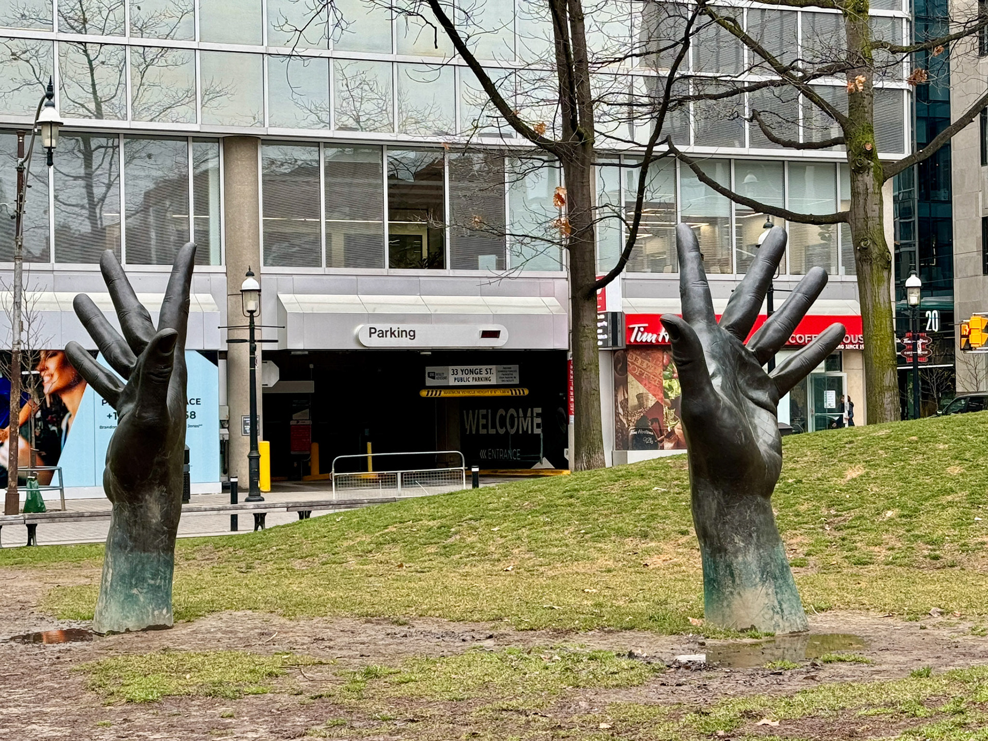 Exploring around St. Lawrence Market, Toronto