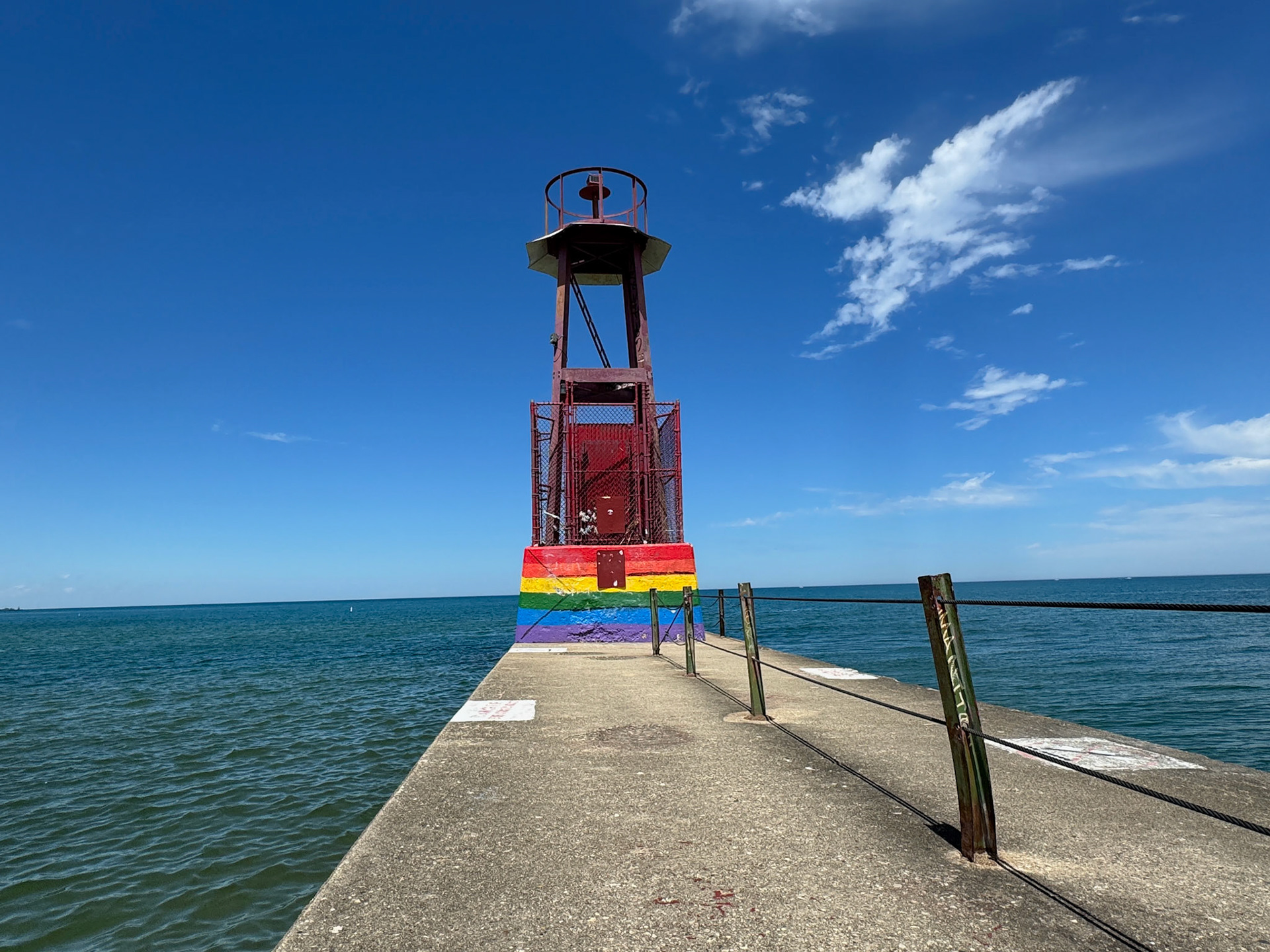 One final sight that I just had to fit in before catching my train home from Chicago - the iconic Hollywood Gay Beach with its rainbow lighthouse