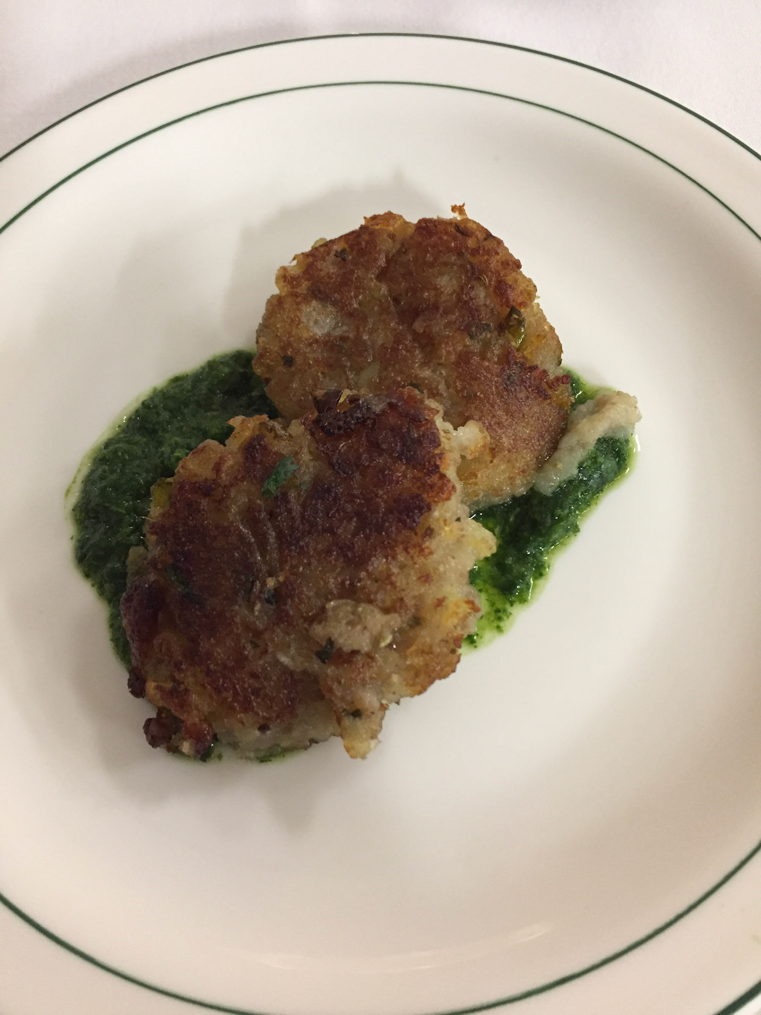 First course: Masala Vada (Potato Cakes) with Mint Chutney