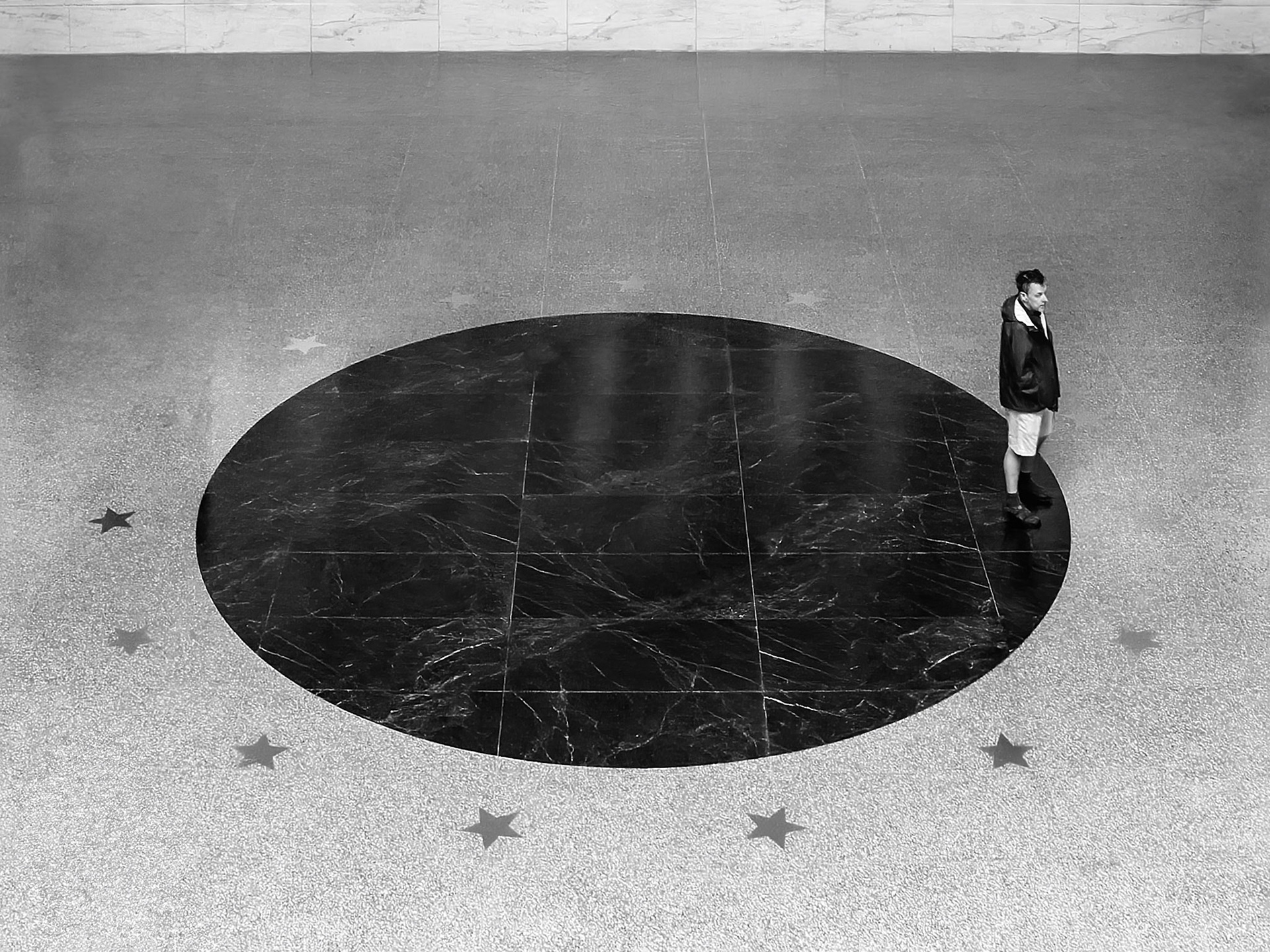 Shape of the Unshaped