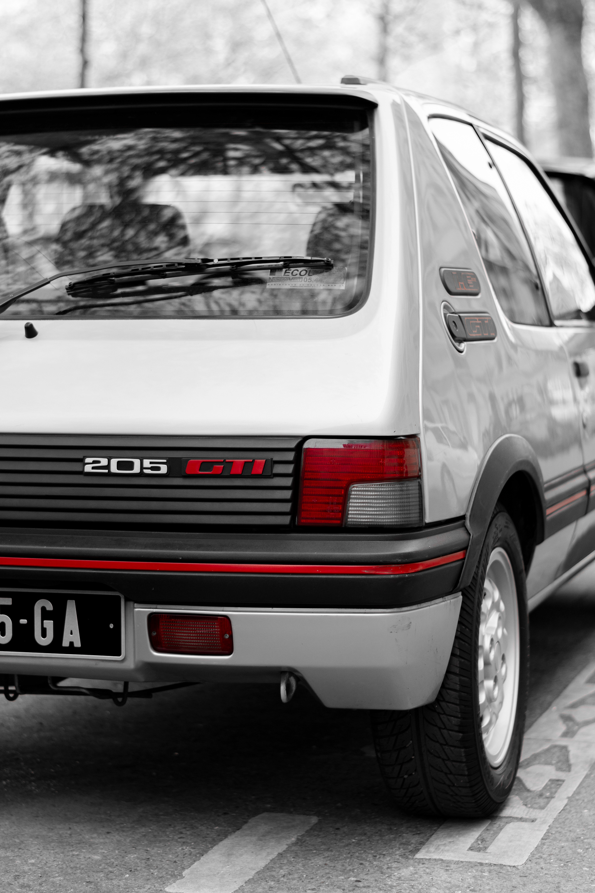 205 GTI