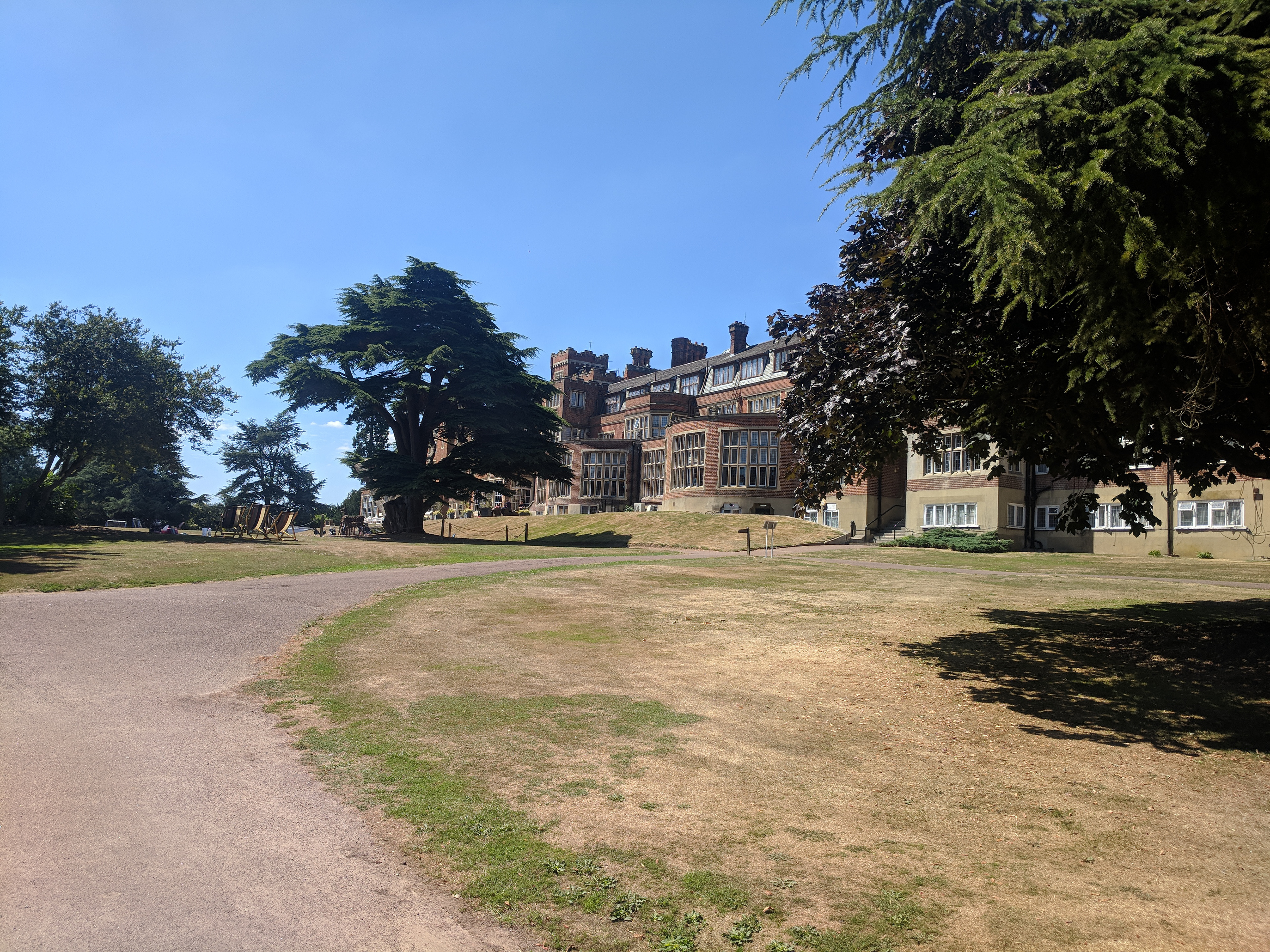 De Vere Selsdon Estate