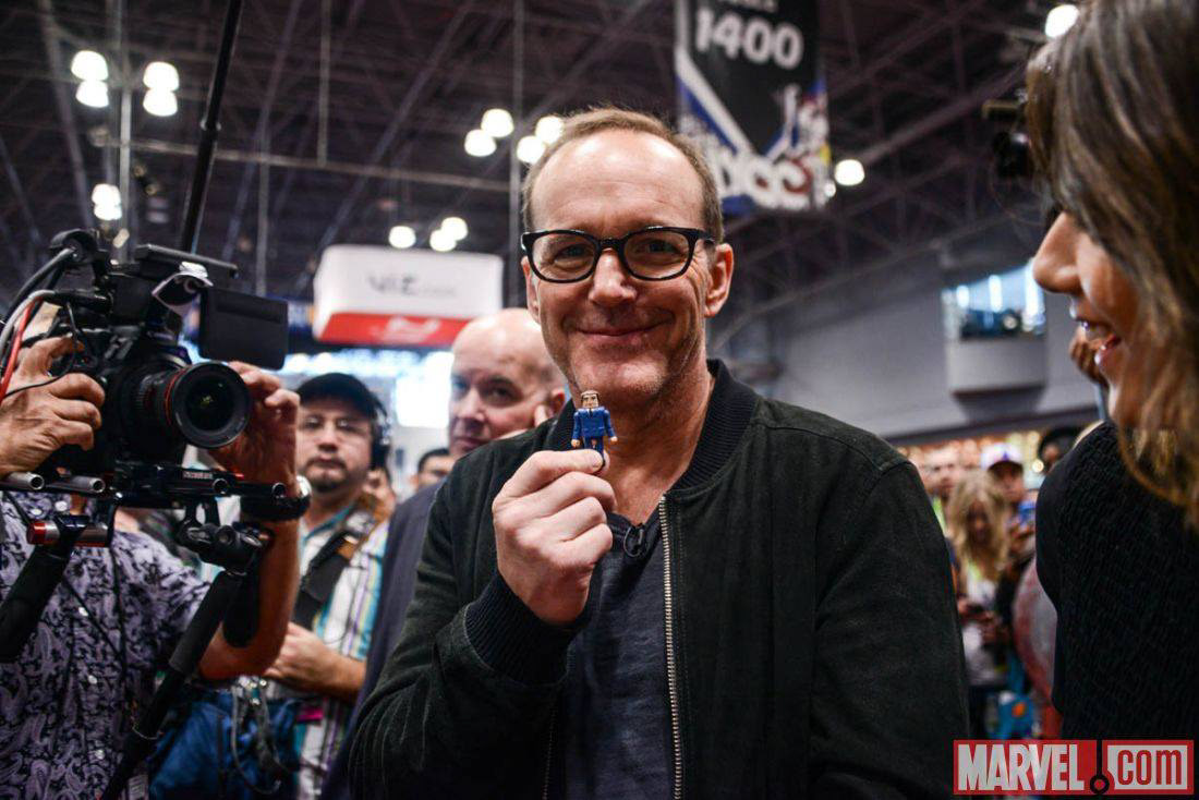 Clark Gregg with his Marvel's Agent Coulson Minimate