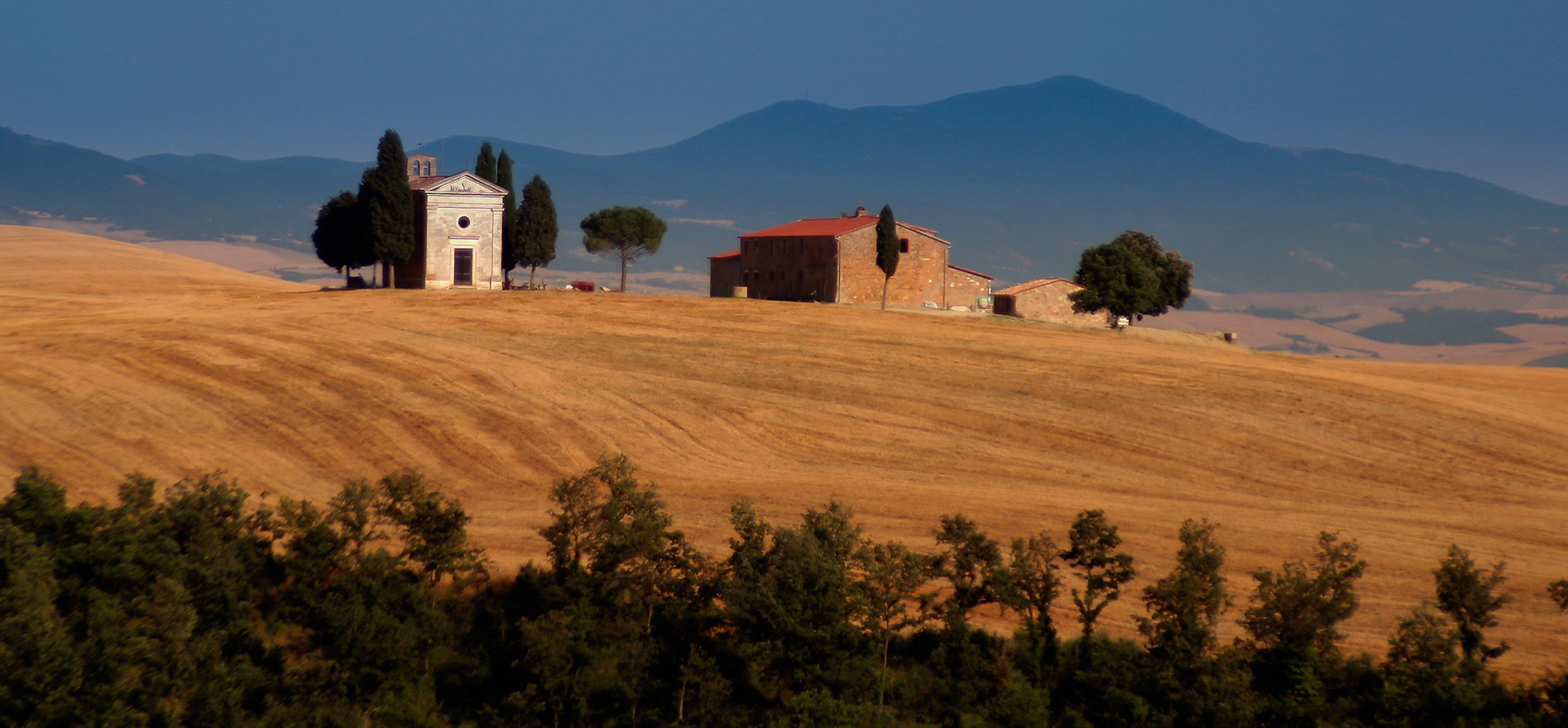 The Chapel of the Madonna di Vitaleta near SanQuirico d'Orcia in the Val d'Orcia in Tuscany; a UNESCO World Heritage Site