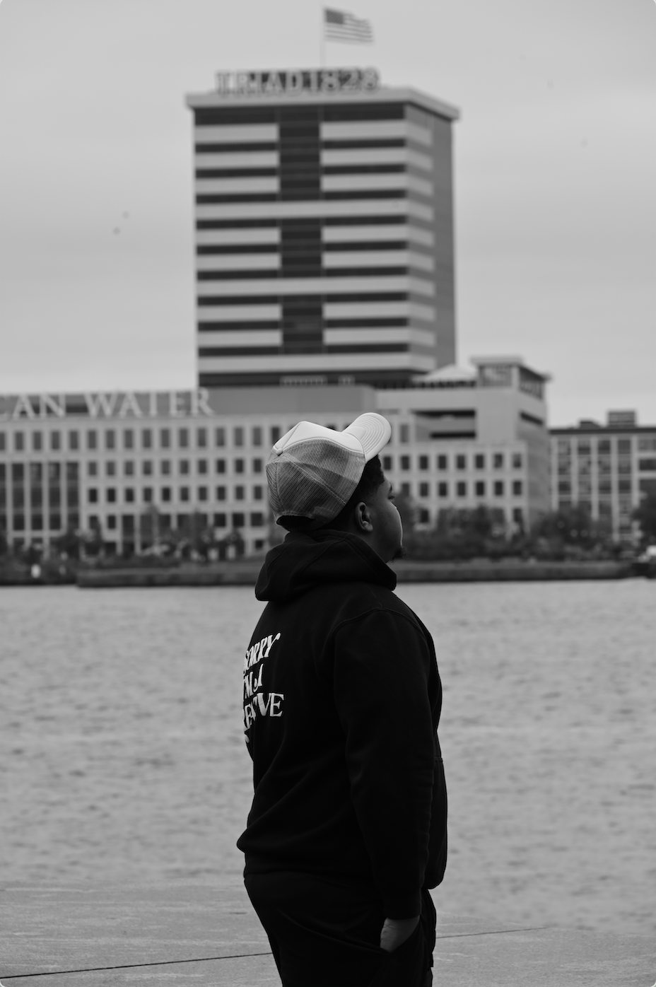 Tee - Nikon Z6ii