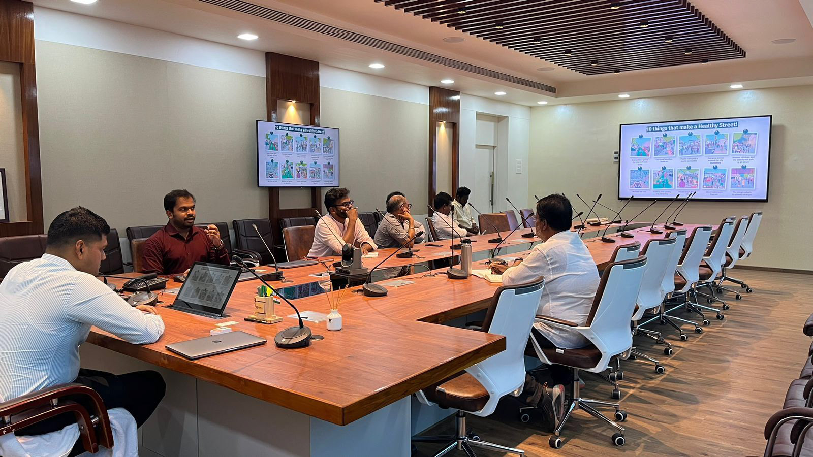 Presentation on 'Healthy Streets Programme, Trichy, India' - Inception meeting with the Municipal Commissioner and team